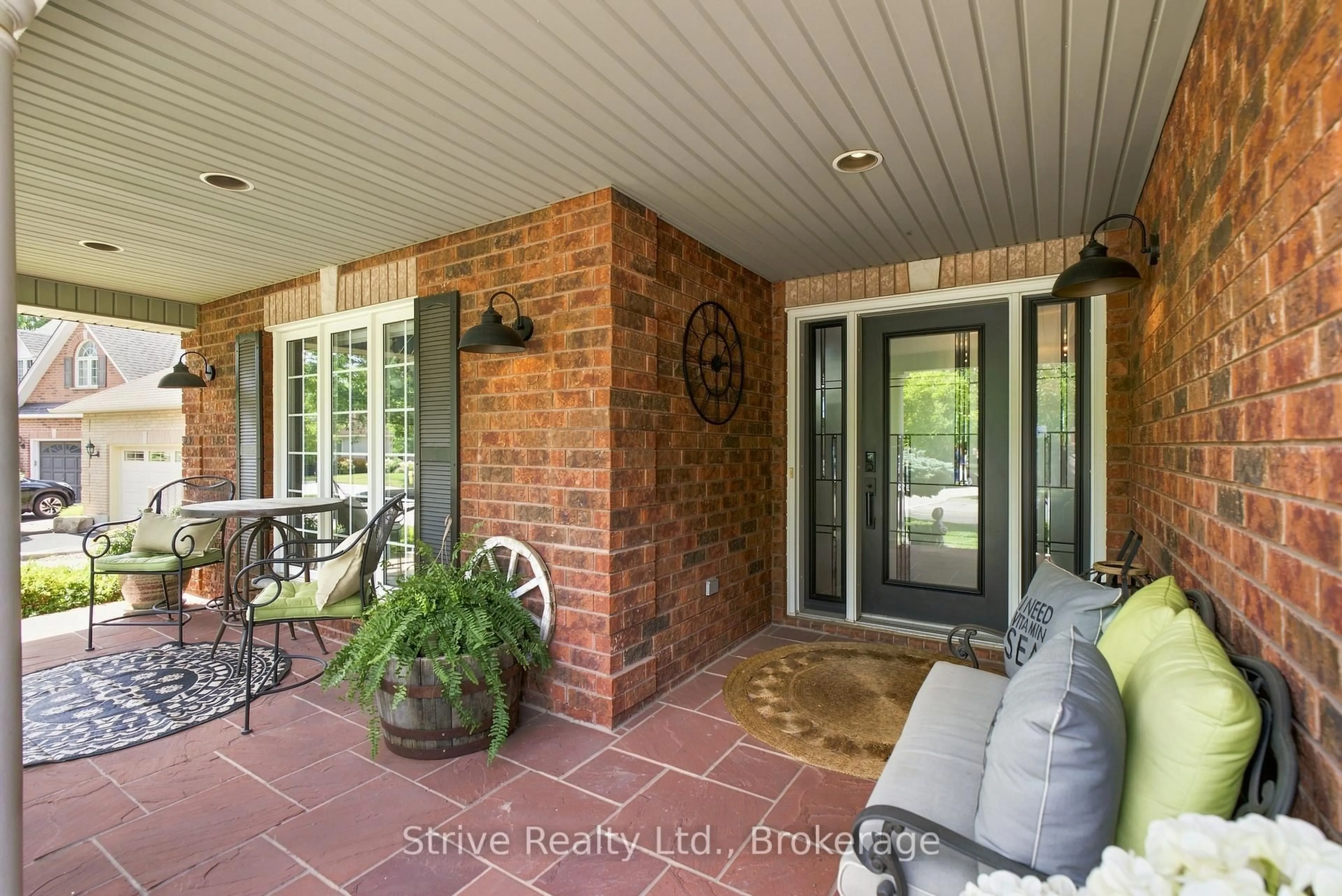 Unknown for 8 Rowland Crt, Clarington Ontario L1E 1Z8