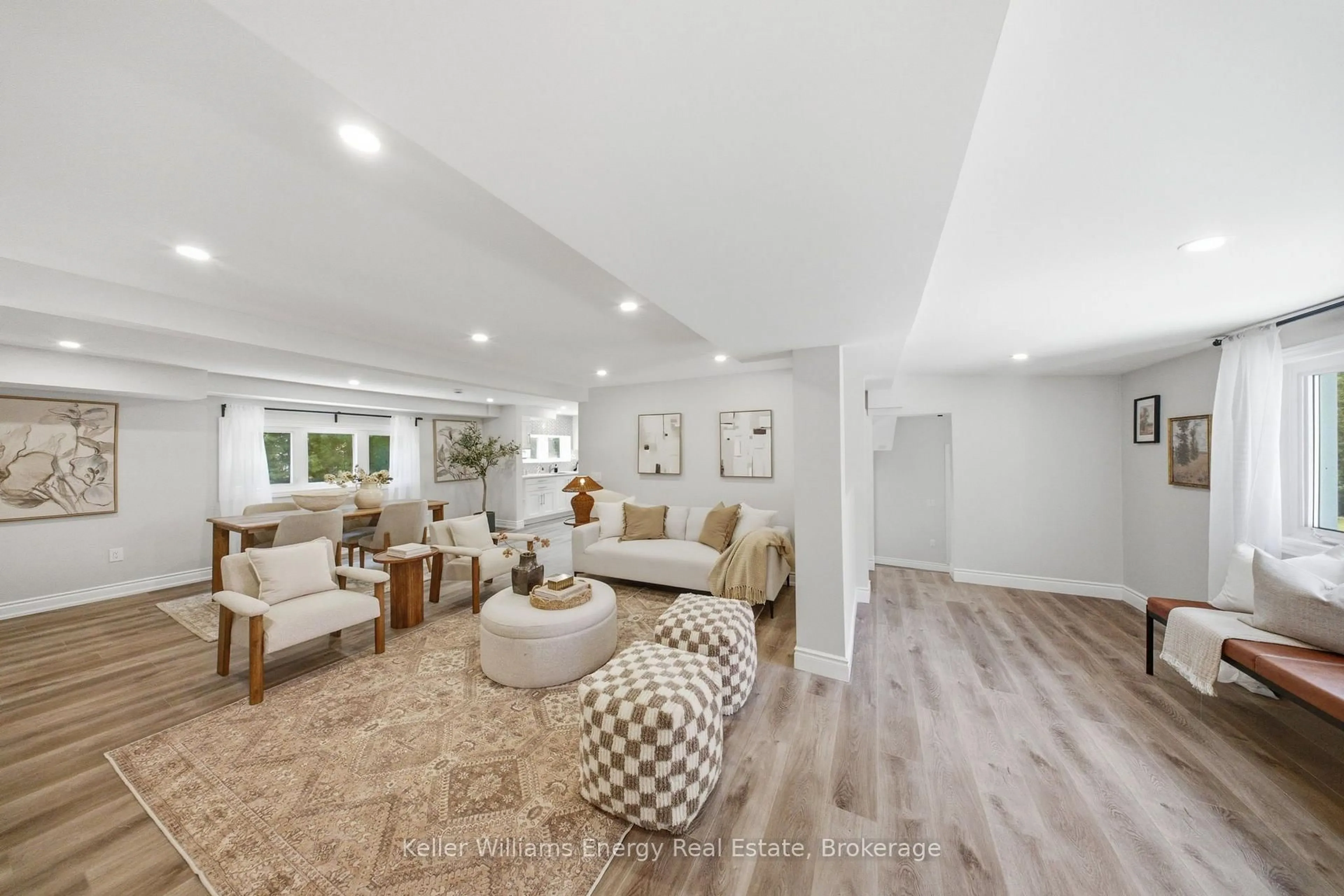 Living room with furniture, unknown for 10126 Old Scugog Rd, Clarington Ontario L0B 1B0