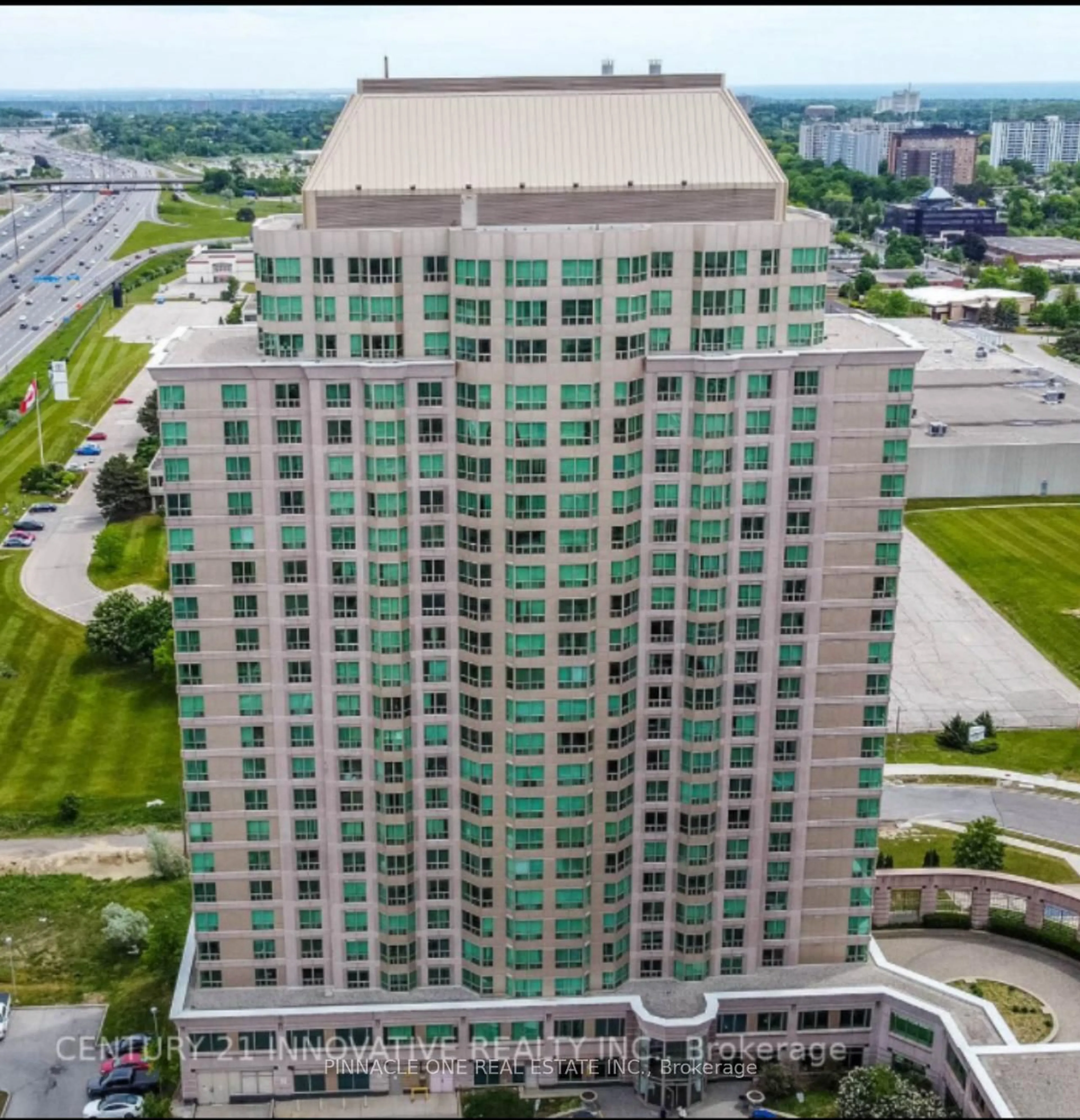 A pic from outside/outdoor area/front of a property/back of a property/a pic from drone, city buildings view from balcony for 11 Lee Centre Dr #Ph101, Toronto Ontario M1H 3J5