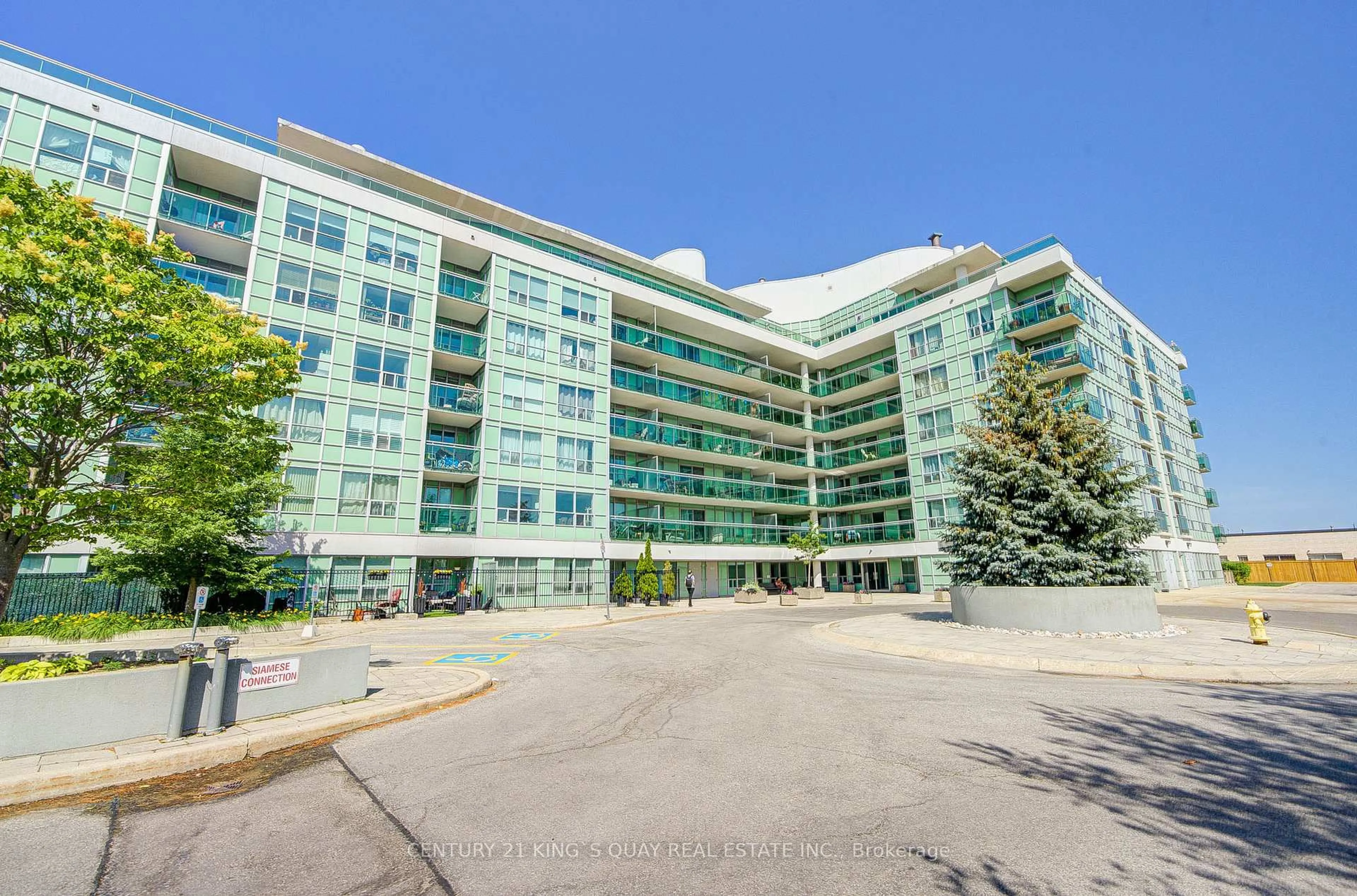 Unknown for 60 Fairfax Cres #227, Toronto Ontario M1L 0E1