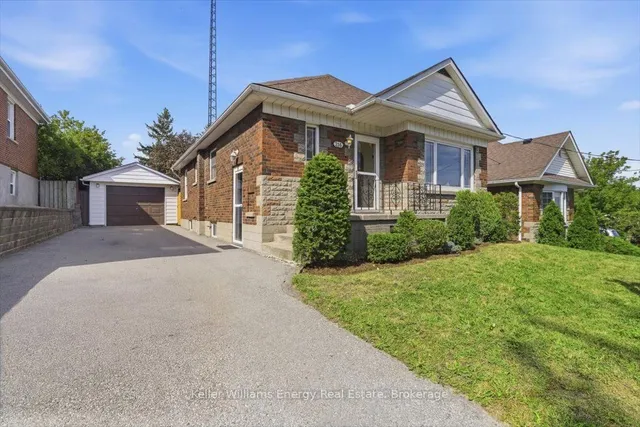 216 College Ave, Oshawa 2