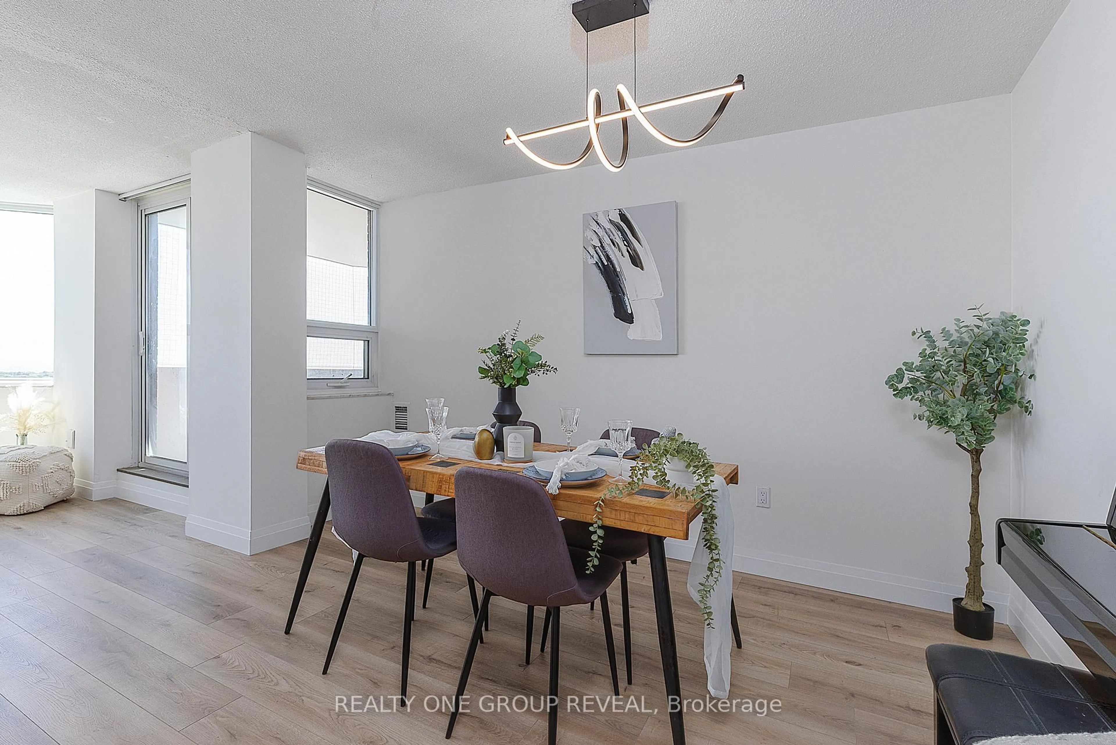 Dining room, wood/laminate floor for 121 Ling Rd #1509, Toronto Ontario M1E 4Y2