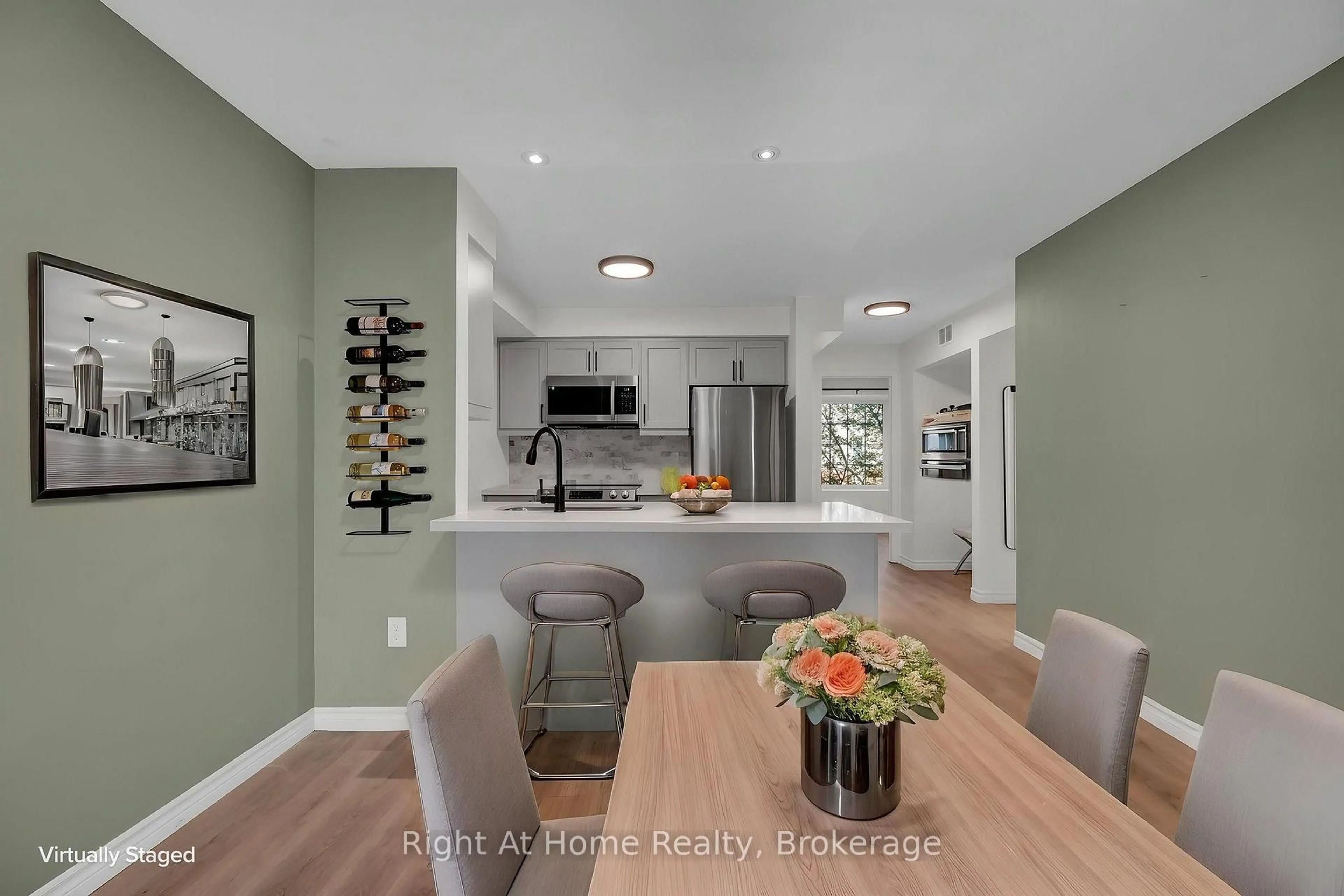 Open concept kitchen, unknown for 36 Petra Way #2, Whitby Ontario L1R 0A5