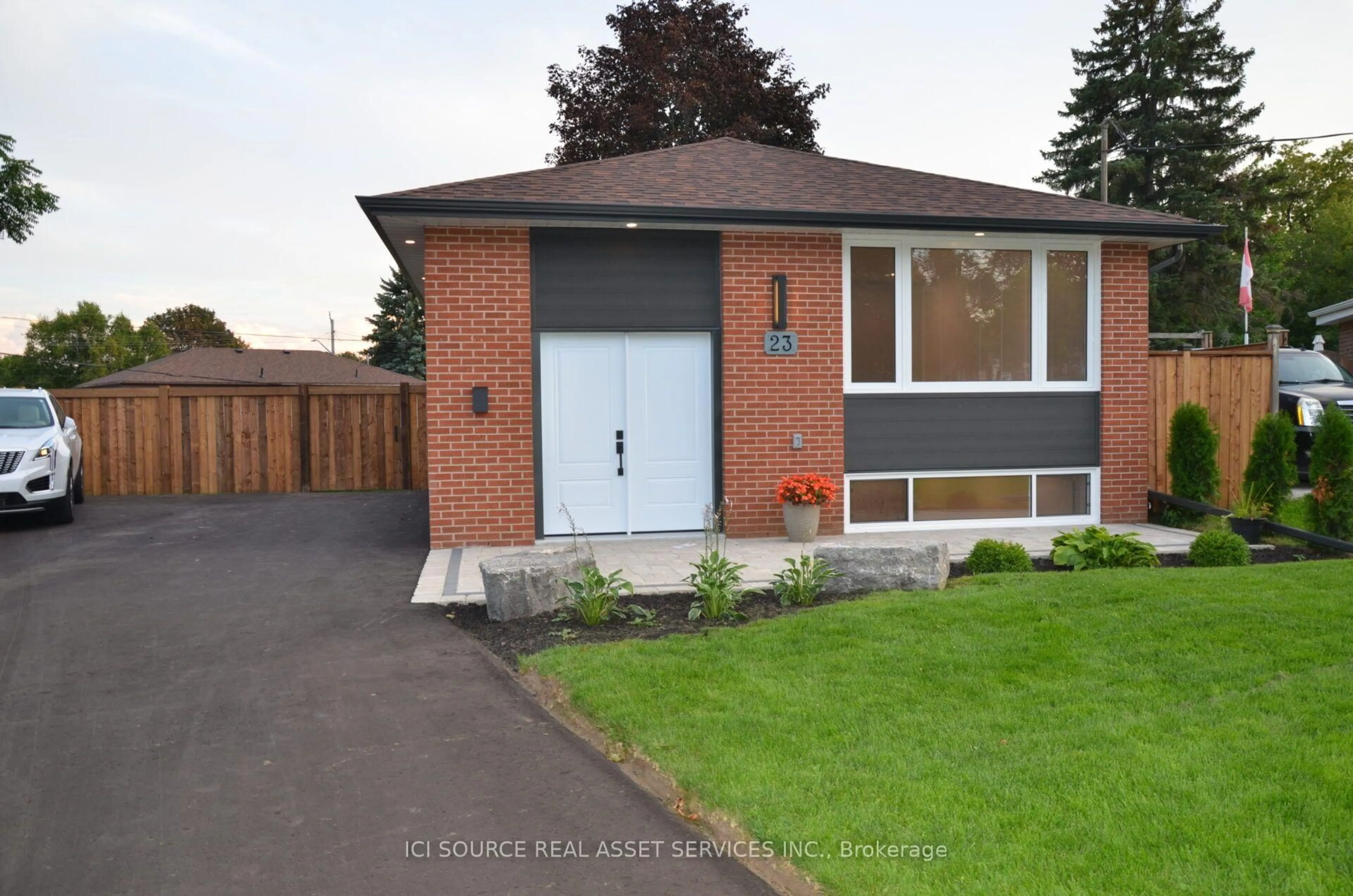 Home with brick exterior material, street for 23 Sunset Rd, Clarington Ontario L1C 2E5