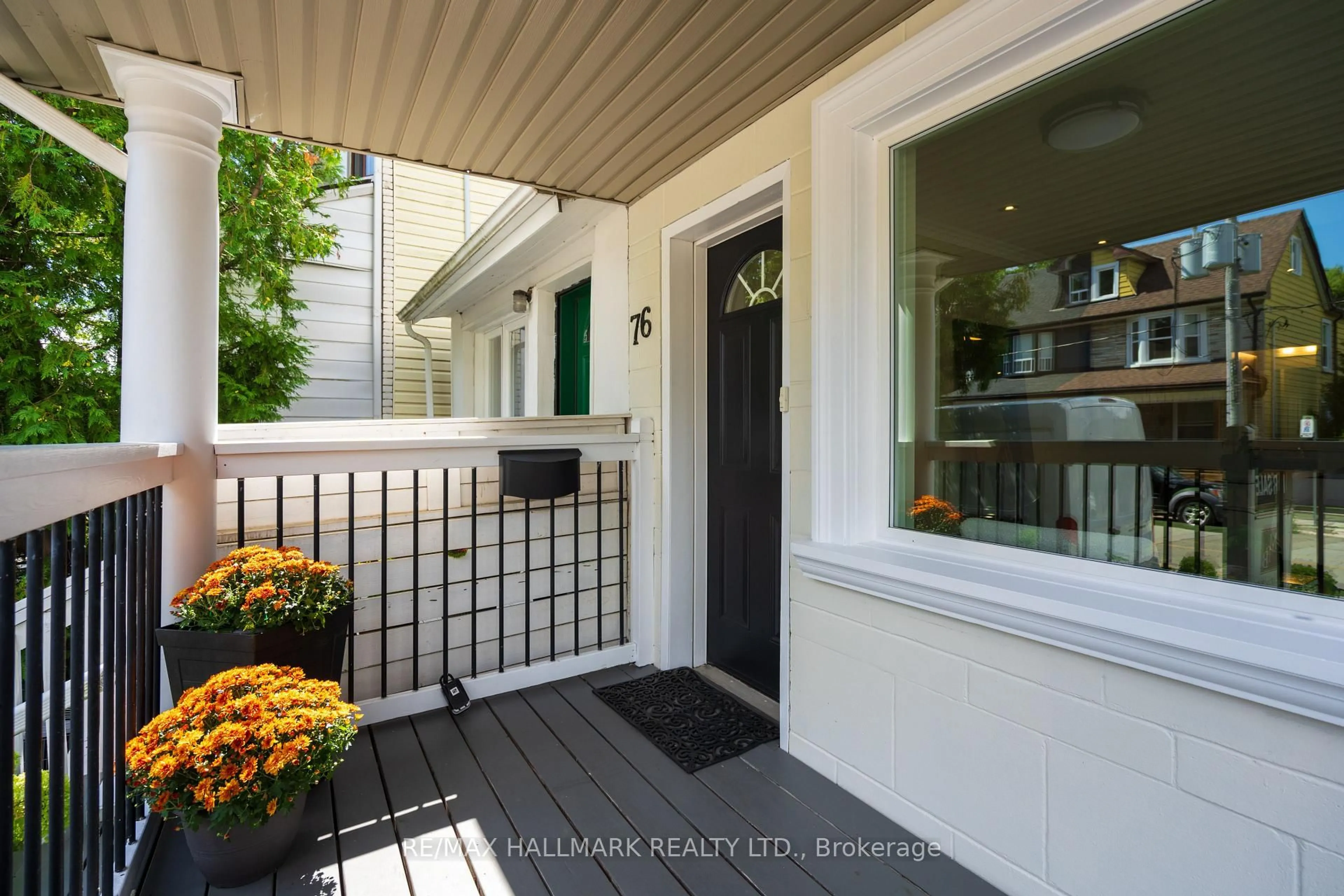 Indoor entryway for 76 Pape Ave, Toronto Ontario M4M 2V6
