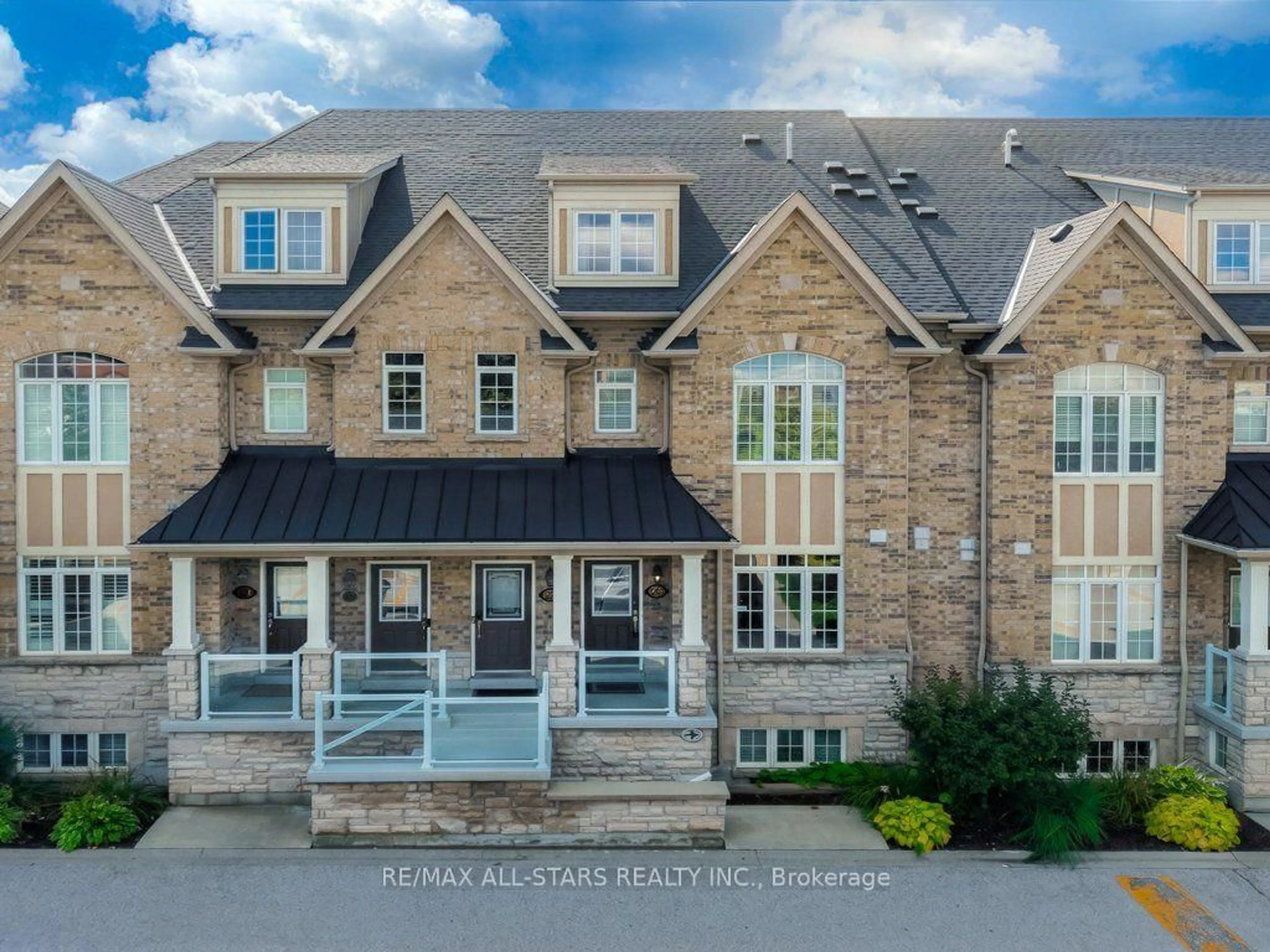 A pic from outside/outdoor area/front of a property/back of a property/a pic from drone, street for 46 Lovegrove Lane #13, Ajax Ontario L1S 0E7