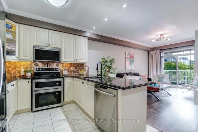 46 Lovegrove Lane #13, Ajax 5