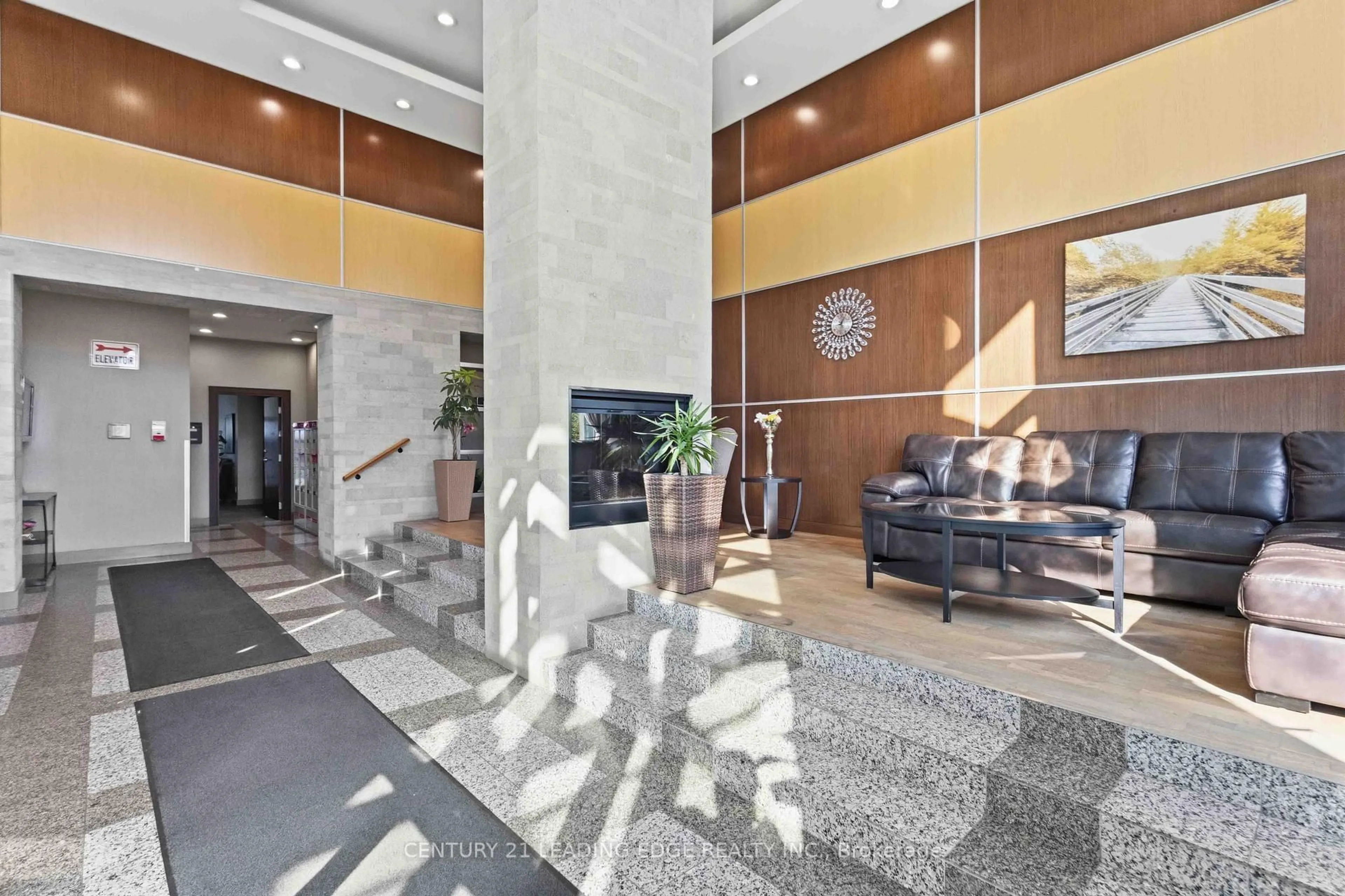 Lobby for 88 Grangeway Ave #1109, Toronto Ontario M1H 0A2