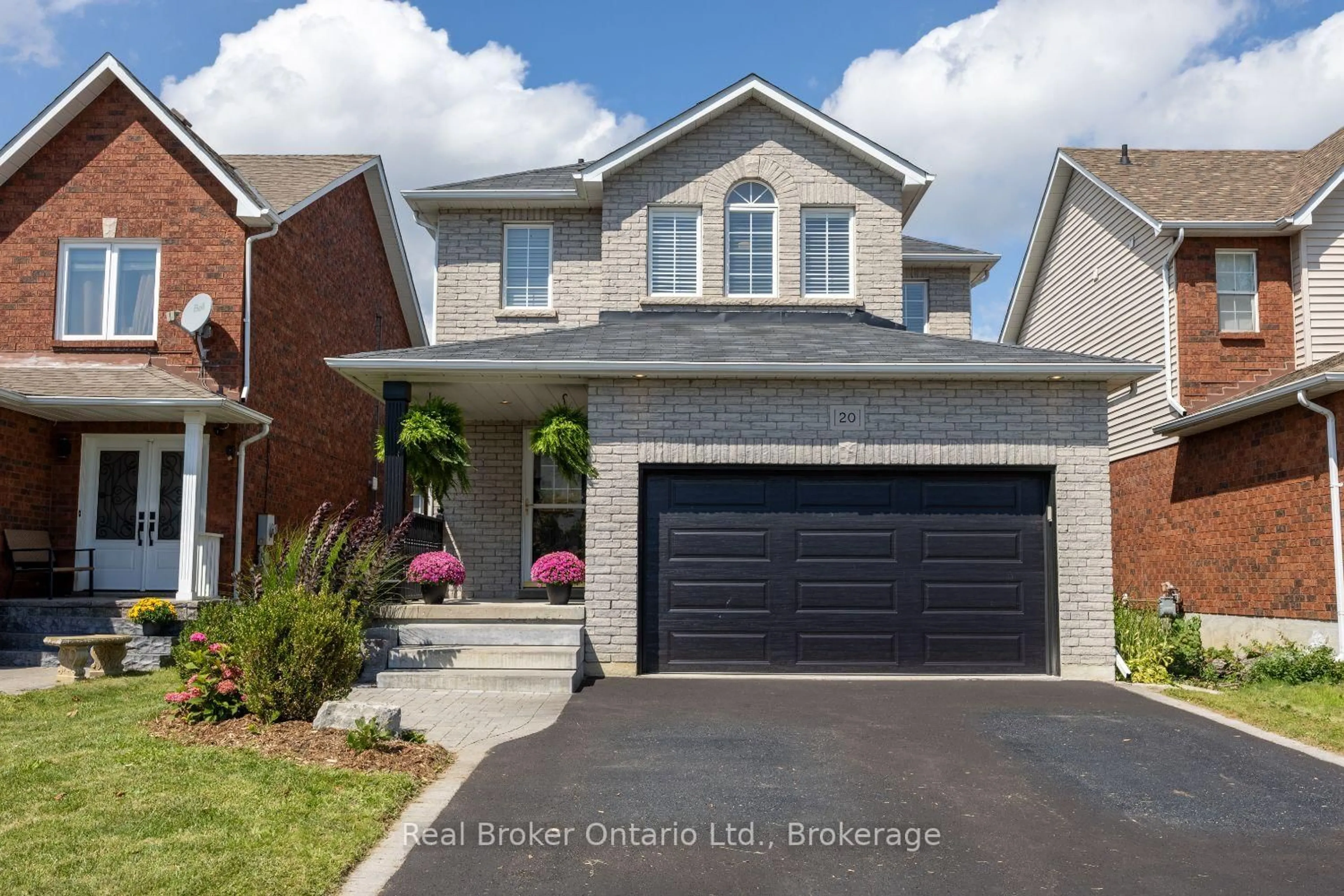 Home with brick exterior material, street for 20 Wilkins Cres, Clarington Ontario L1E 3B8