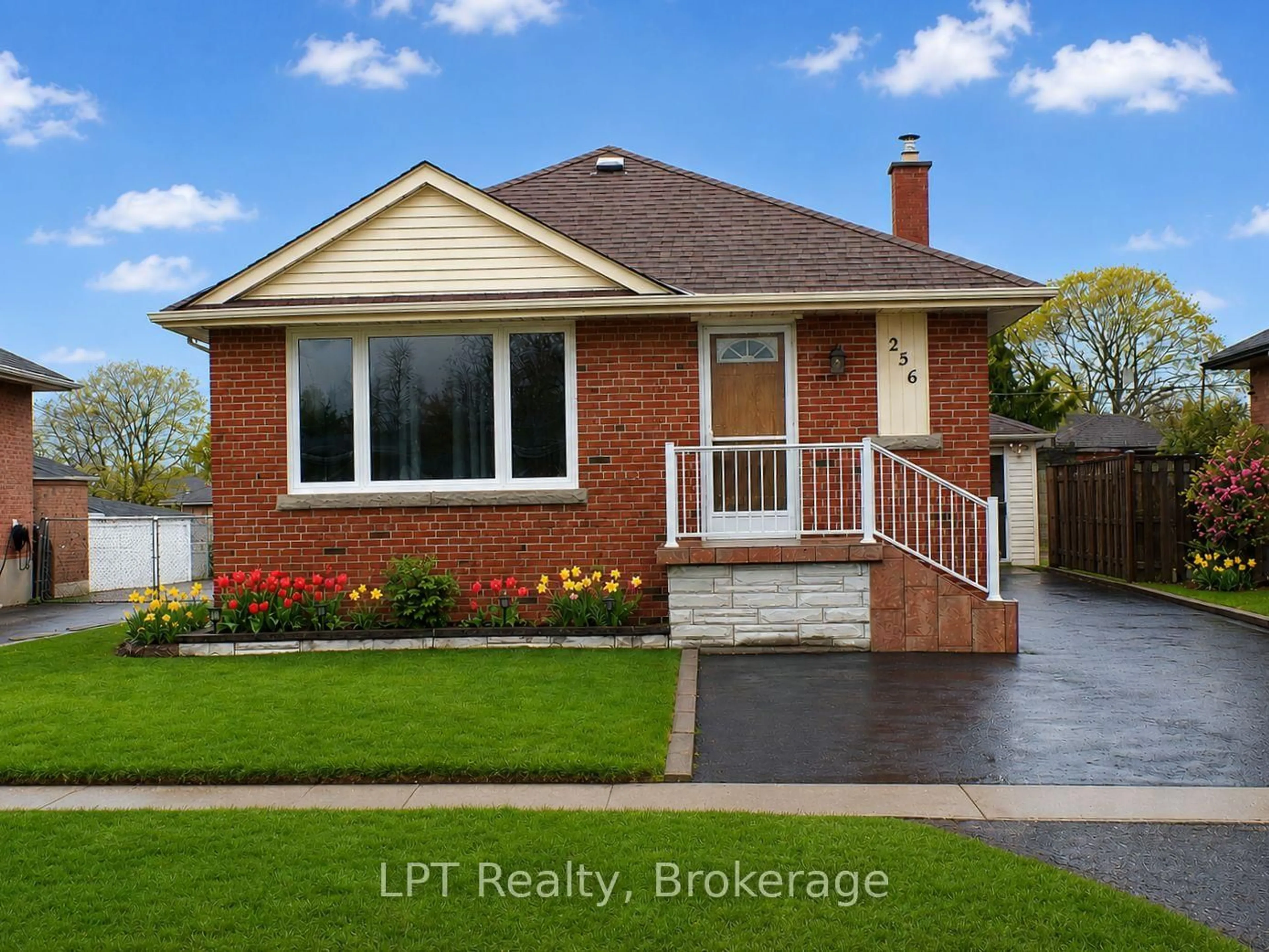 Home with brick exterior material, street for 256 Farewell St, Oshawa Ontario L1H 6L9