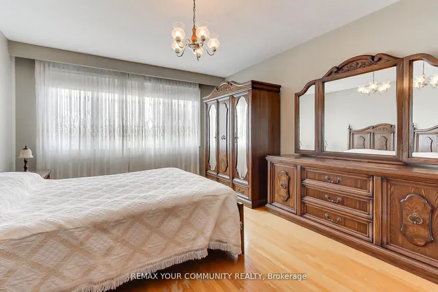 41A North Edgely Ave, Toronto 5