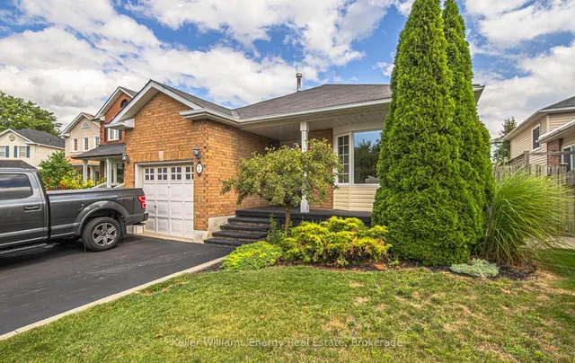 7 Stirling Ave, Clarington 2