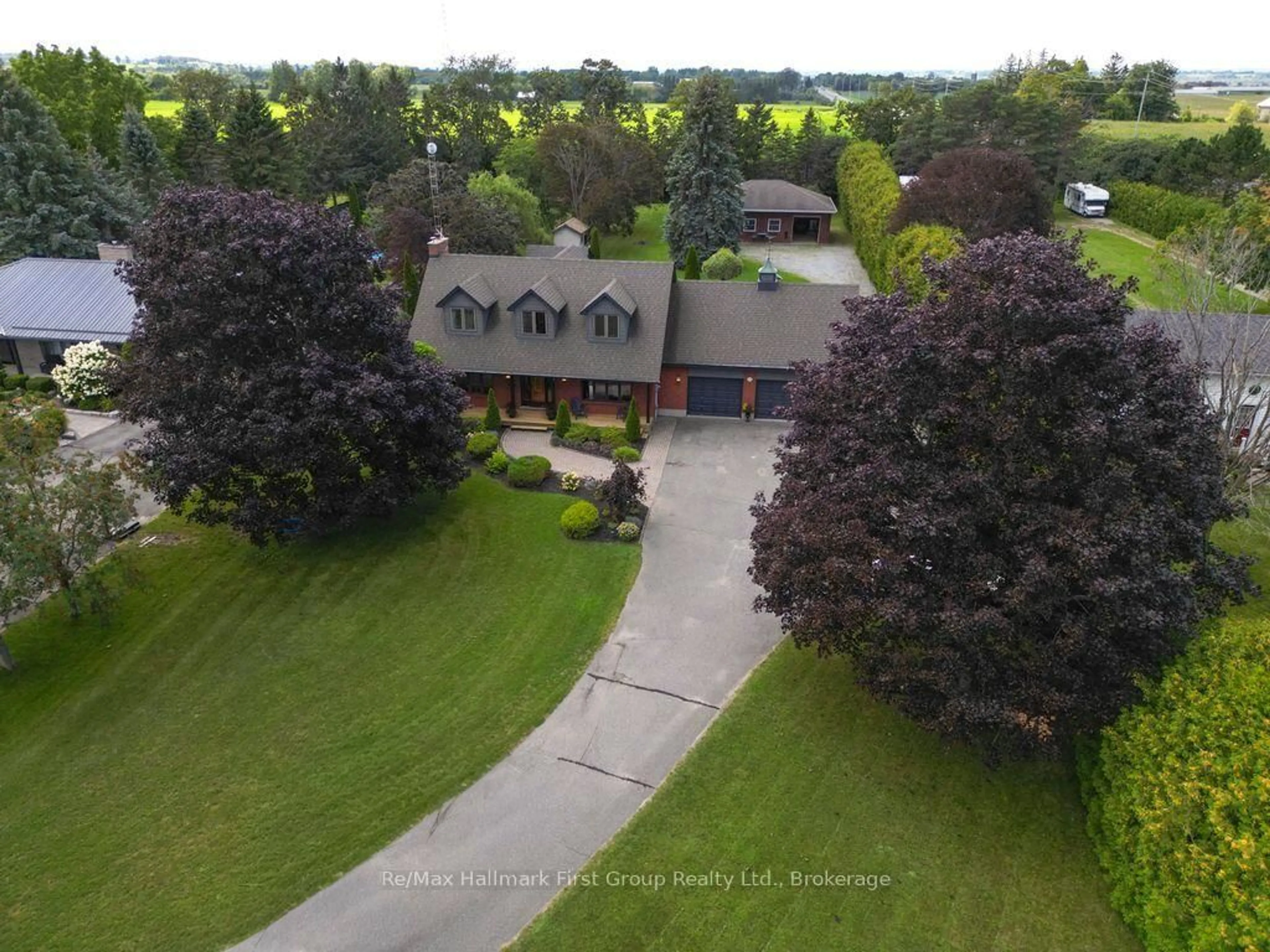 A pic from outside/outdoor area/front of a property/back of a property/a pic from drone, street for 14960 Old Scugog Rd, Scugog Ontario L0B 1B0