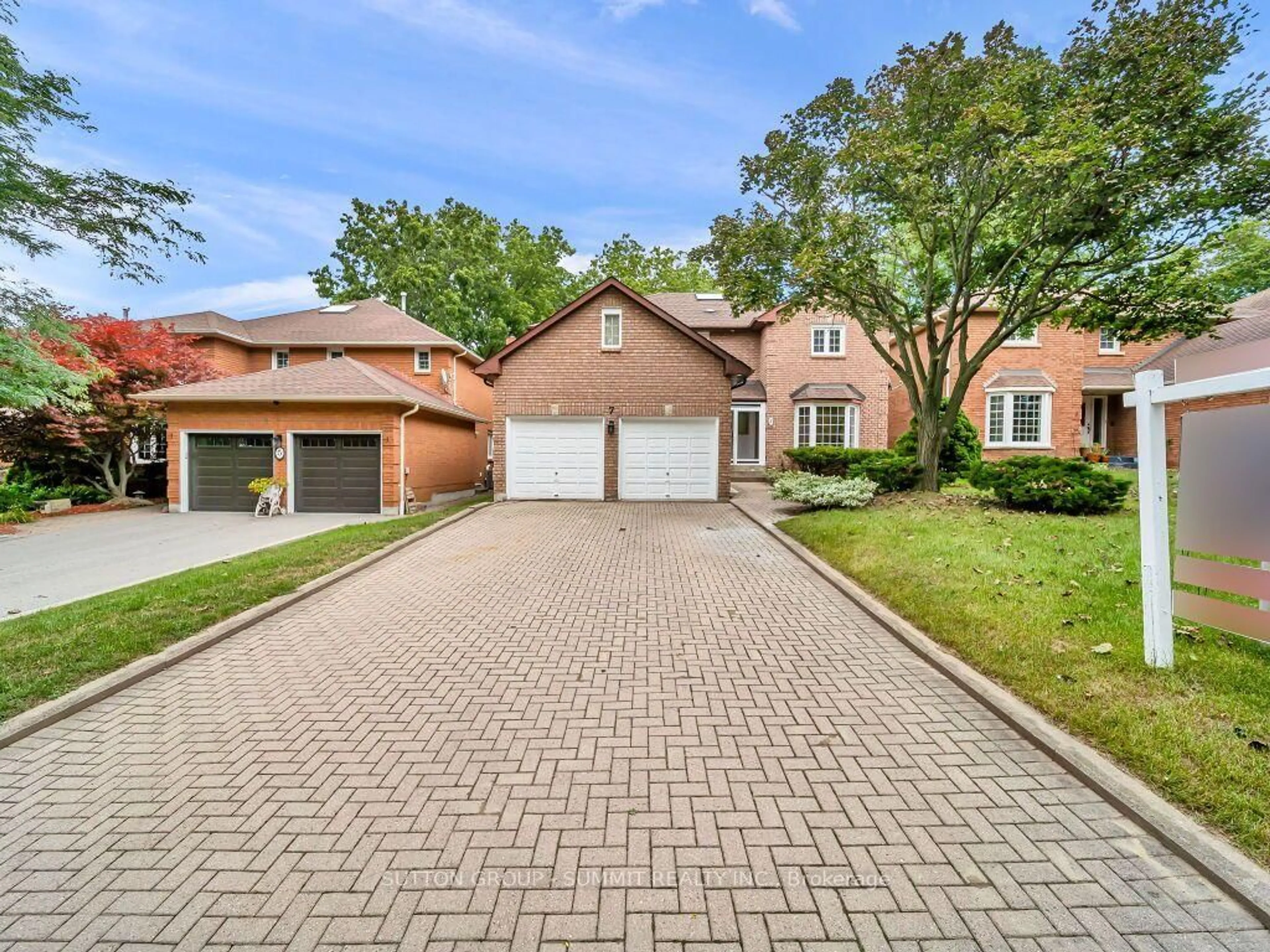 Home with brick exterior material, street for 7 Winding Crt, Toronto Ontario M1C 4X2