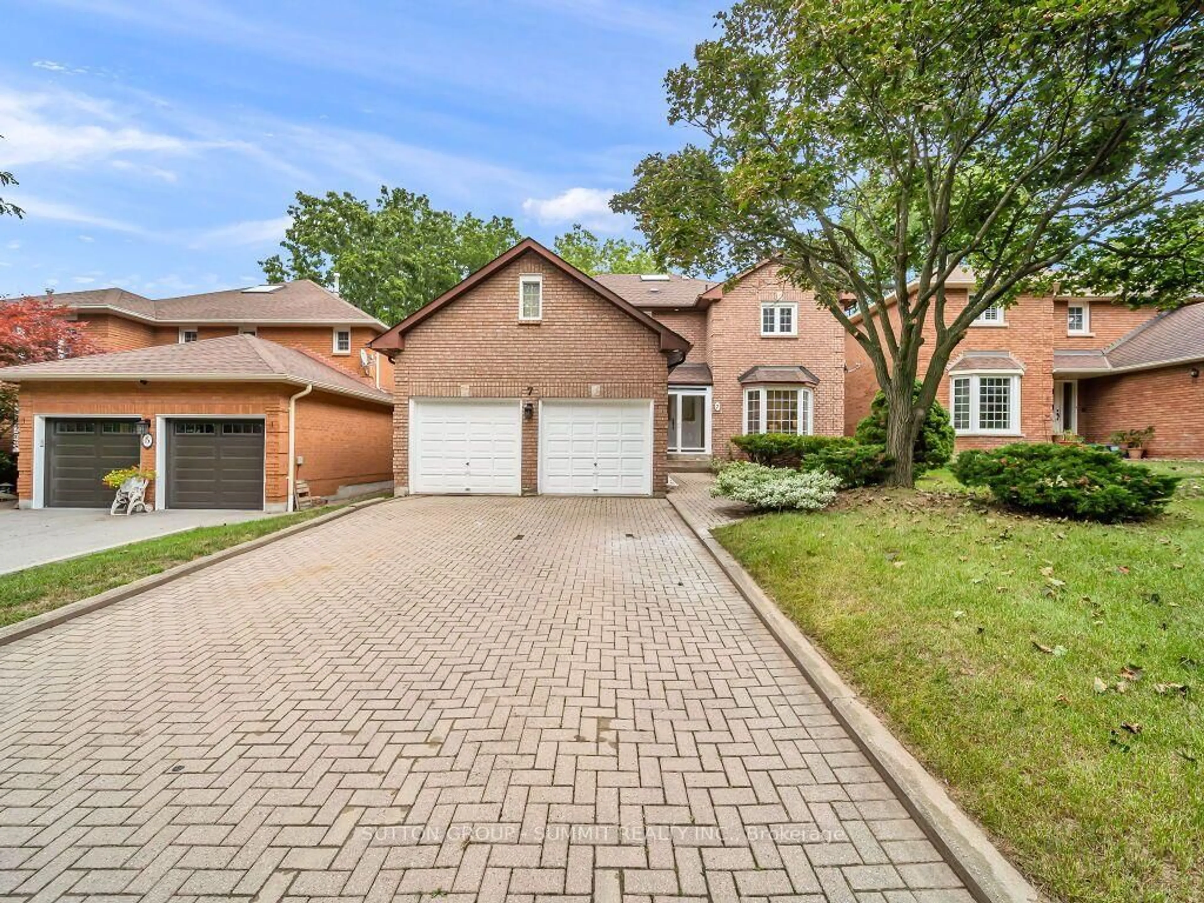 Home with brick exterior material, street for 7 Winding Crt, Toronto Ontario M1C 4X2
