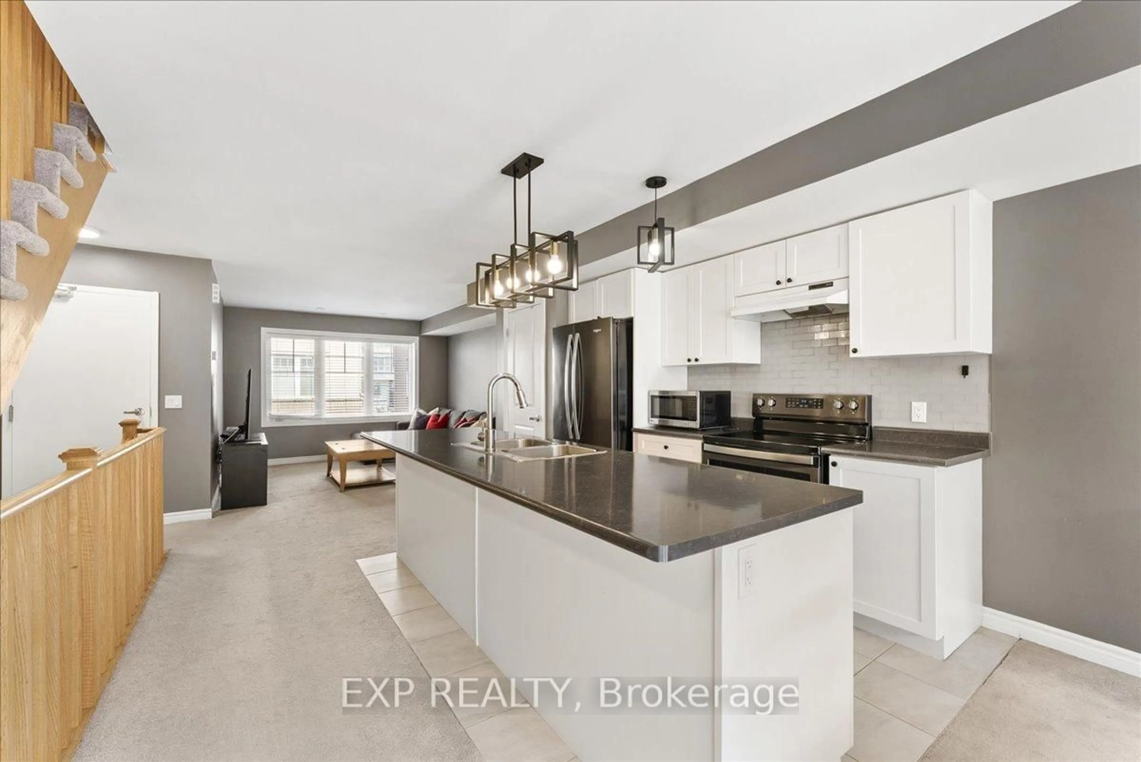 Open concept kitchen, ceramic/tile floor for 2500 Hill Rise Crt #83, Oshawa Ontario L1L 0M6