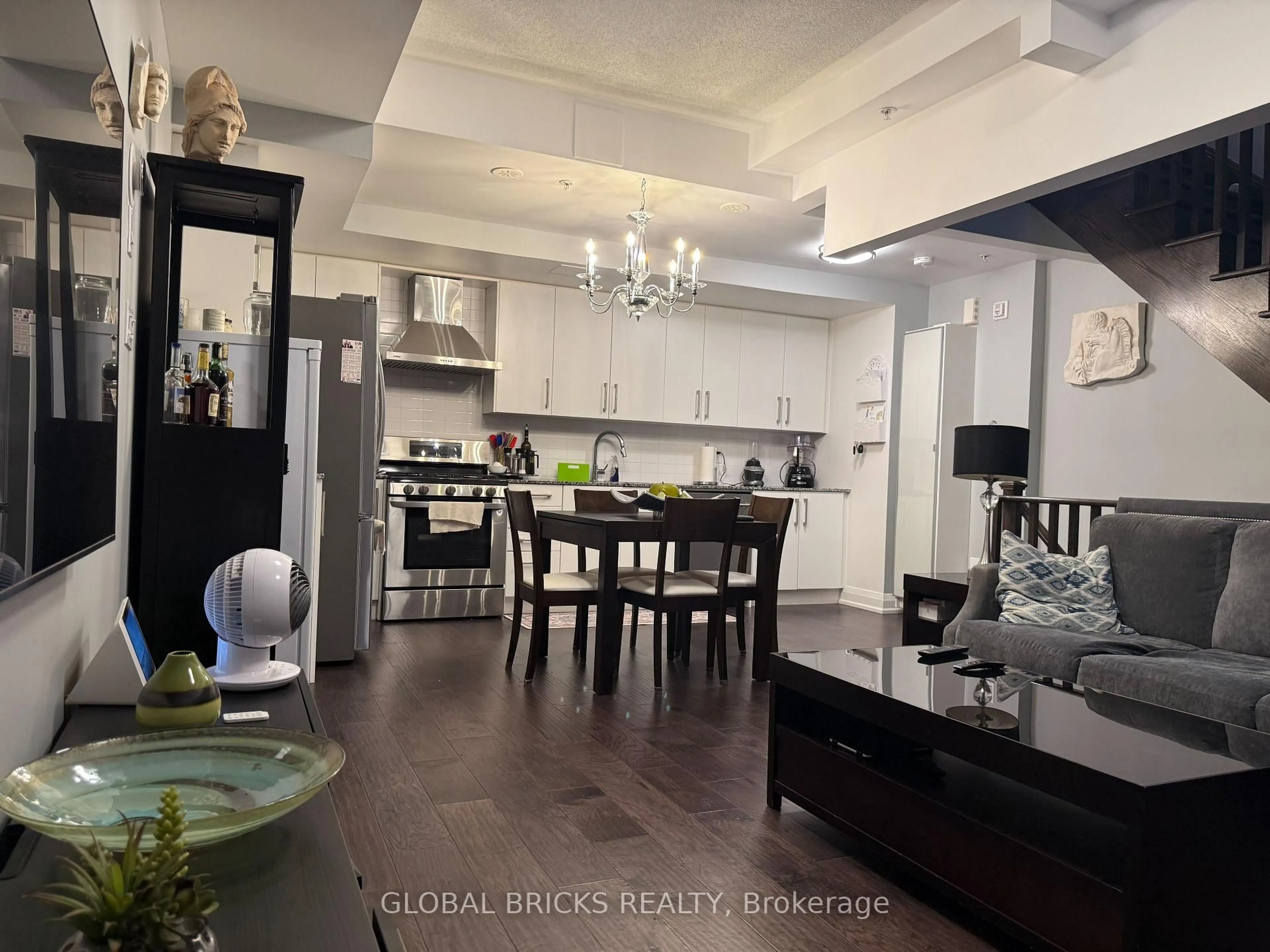 Open concept kitchen, ceramic/tile floor for 1870 Altona Rd ##38, Pickering Ontario L1V 0E4
