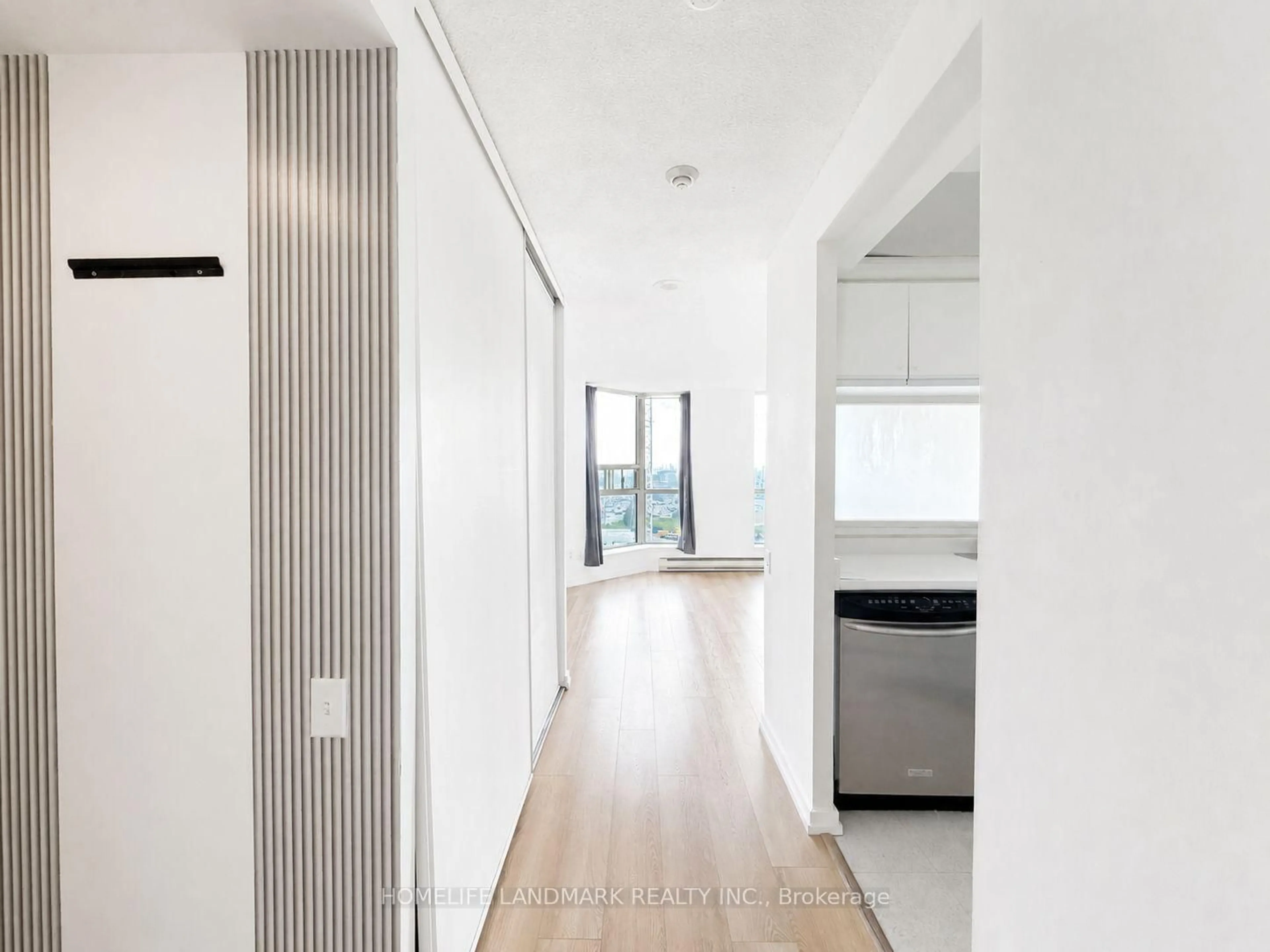 Unknown for 2460 Eglinton Ave #917, Toronto Ontario M1K 5J7