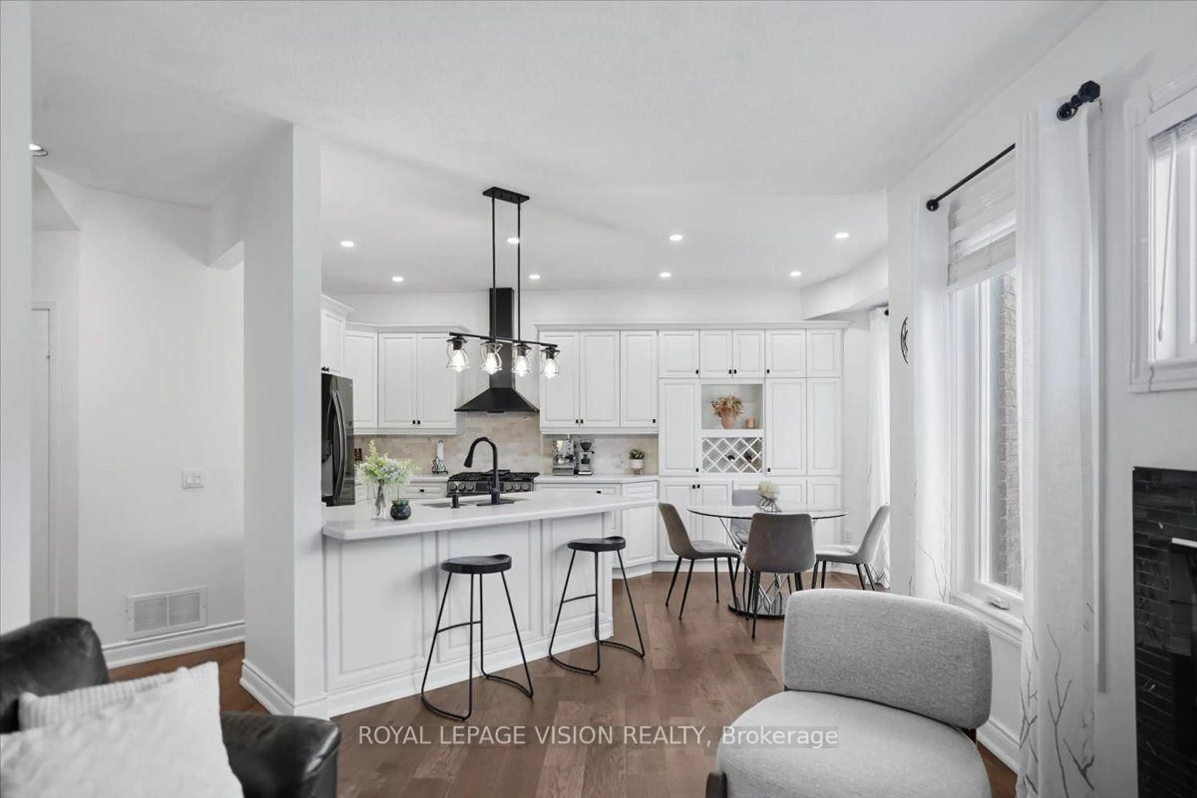 Open concept kitchen, ceramic/tile floor for 106 Copley St, Pickering Ontario L1V 6V6
