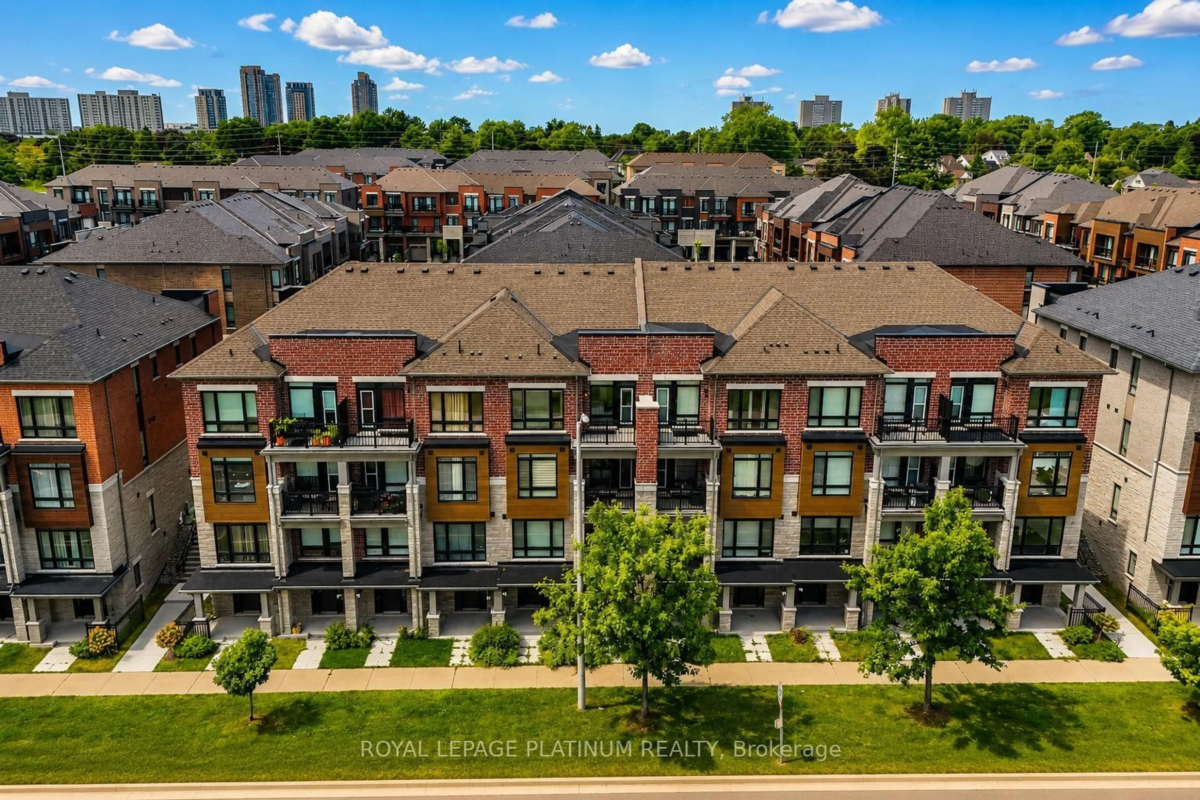 A pic from outside/outdoor area/front of a property/back of a property/a pic from drone, city buildings view from balcony for 444 Salem Rd, Ajax Ontario L1S 0G9