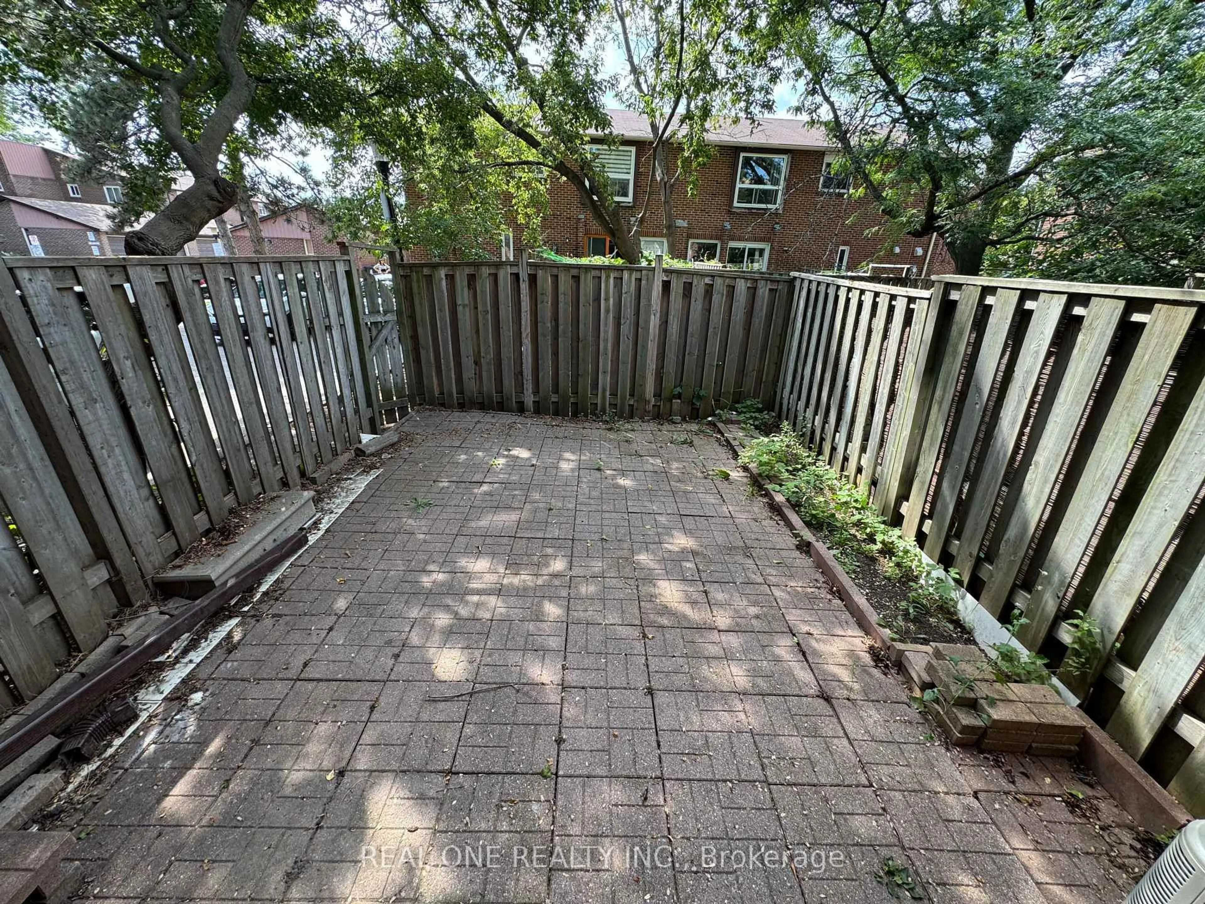 Patio, street for 72 Dusay Pl #16, Toronto Ontario M1W 2N2