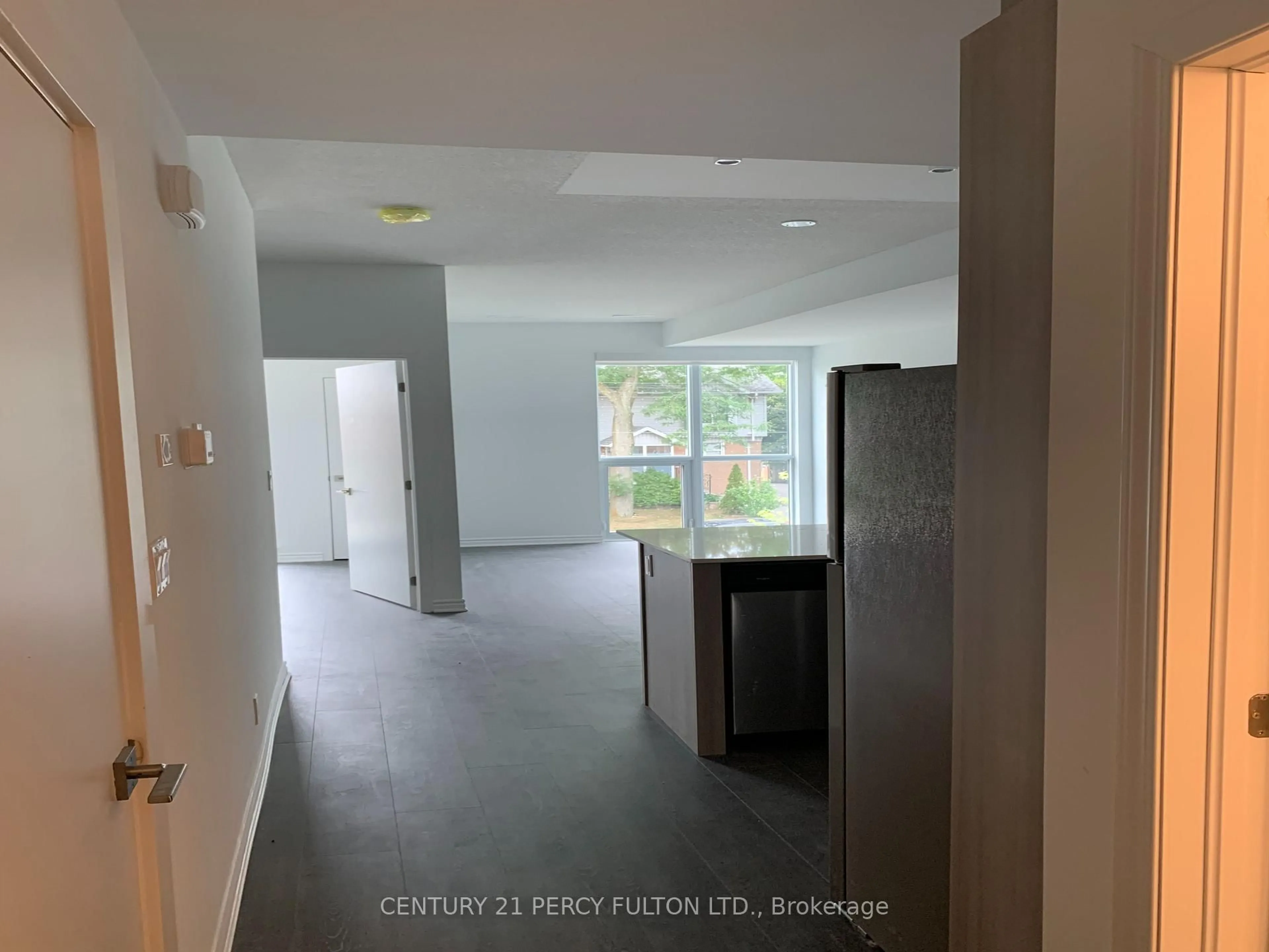 Unknown for 9B Falaise Rd, Toronto Ontario M1E 0C5