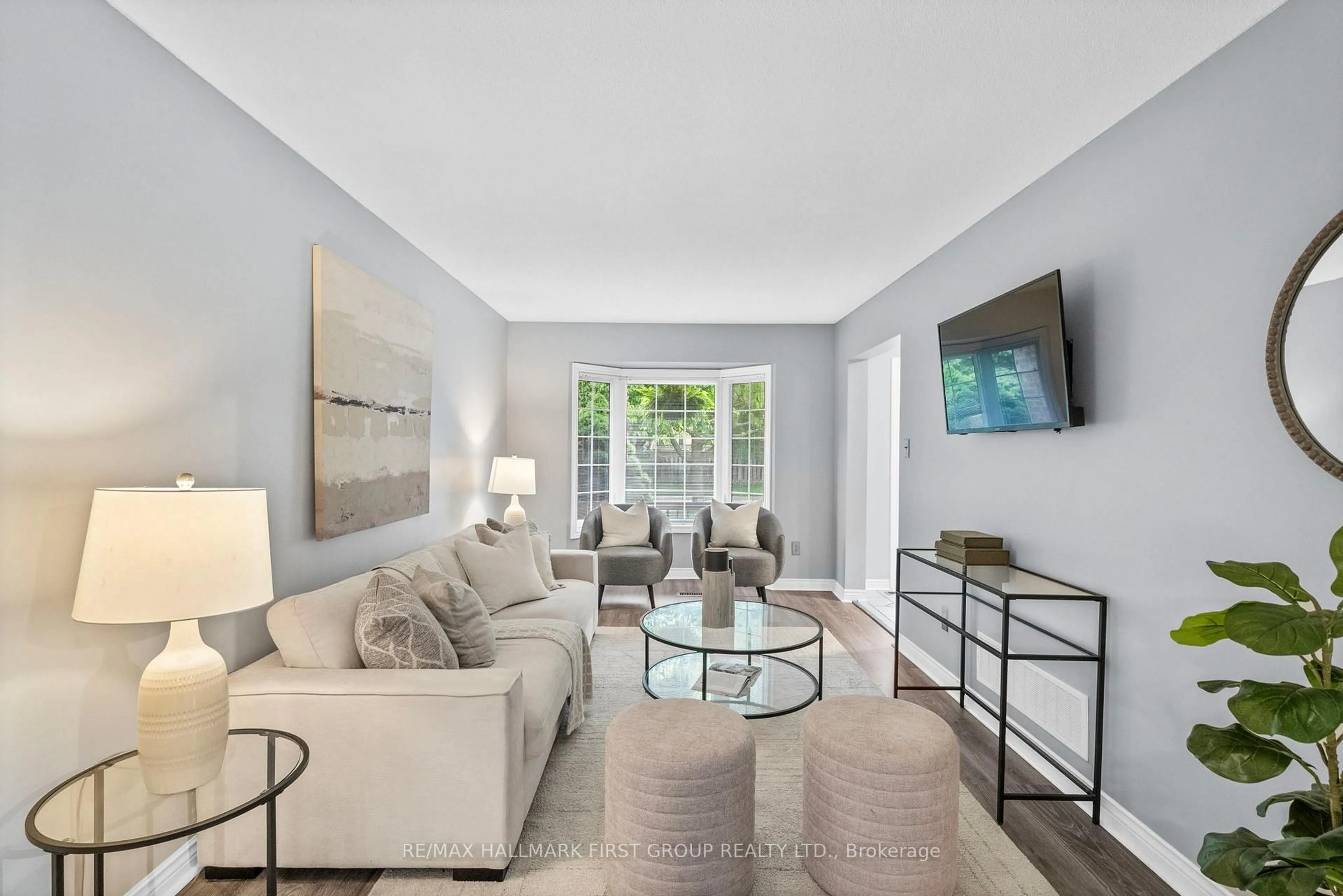 Living room with furniture, unknown for 60 Spiers Cres, Ajax Ontario L1S 6Y6