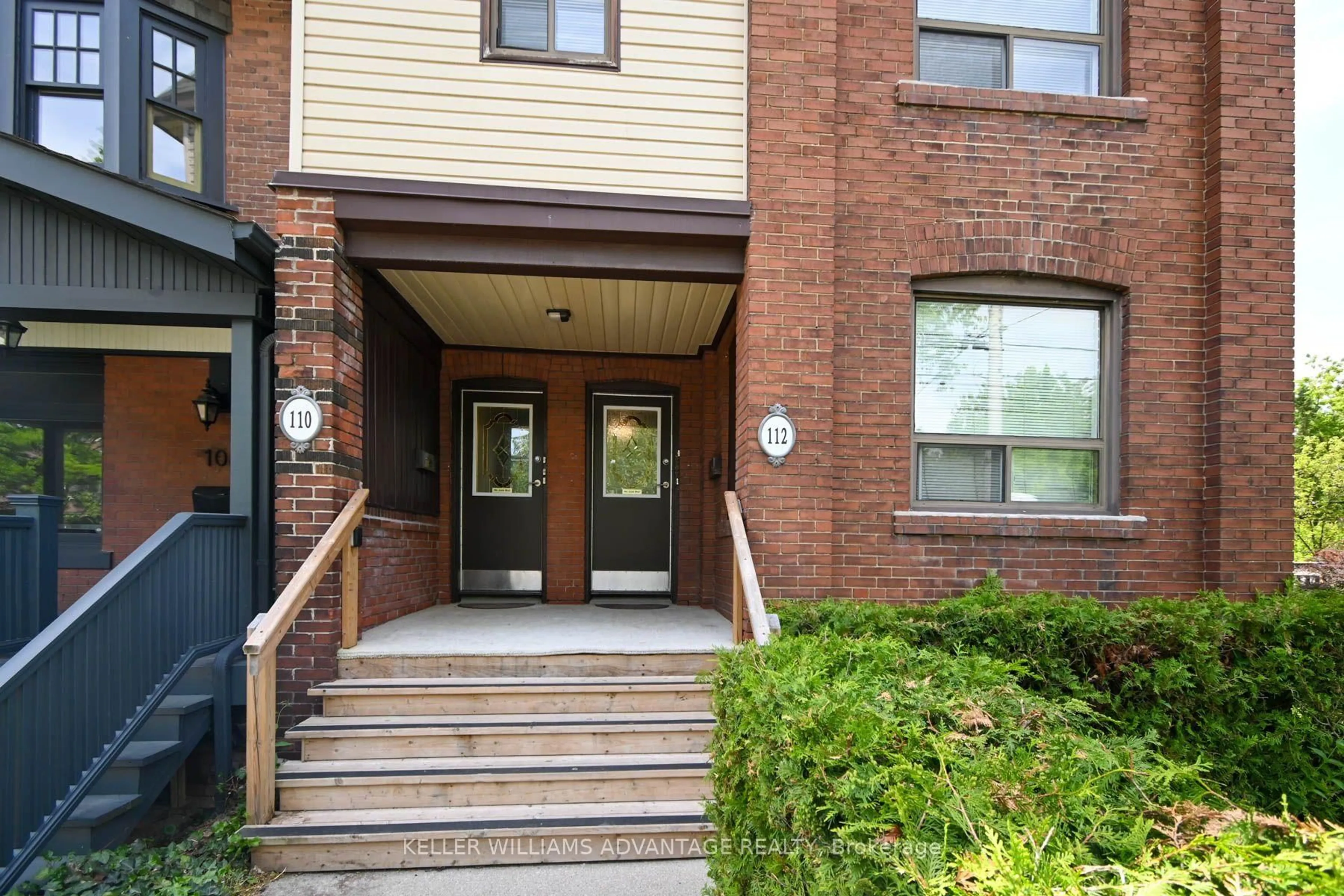 Indoor foyer for 110-112 Dewhurst Blvd, Toronto Ontario M4J 3J3