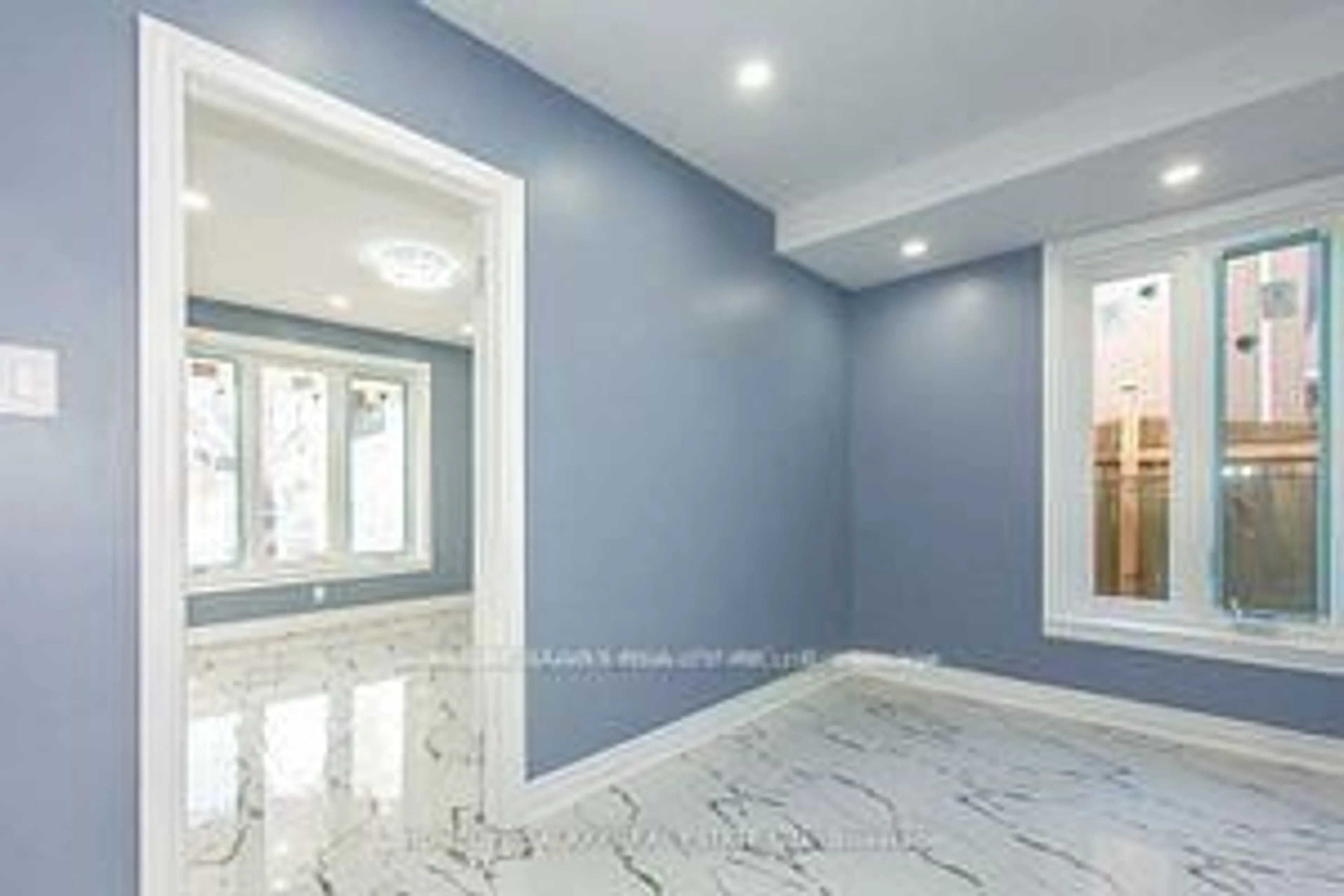 Unknown for 114 Slan Ave, Toronto Ontario M1G 3B8