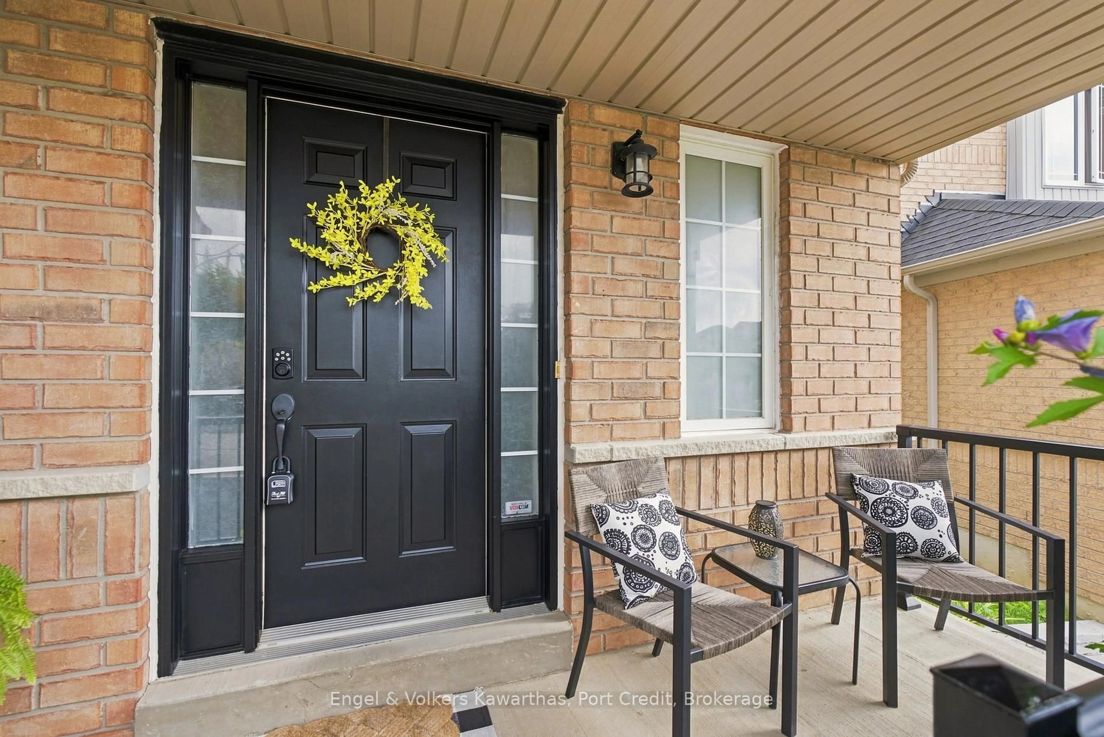 Unknown for 71 Beckett Cres, Clarington Ontario L1E 3J4