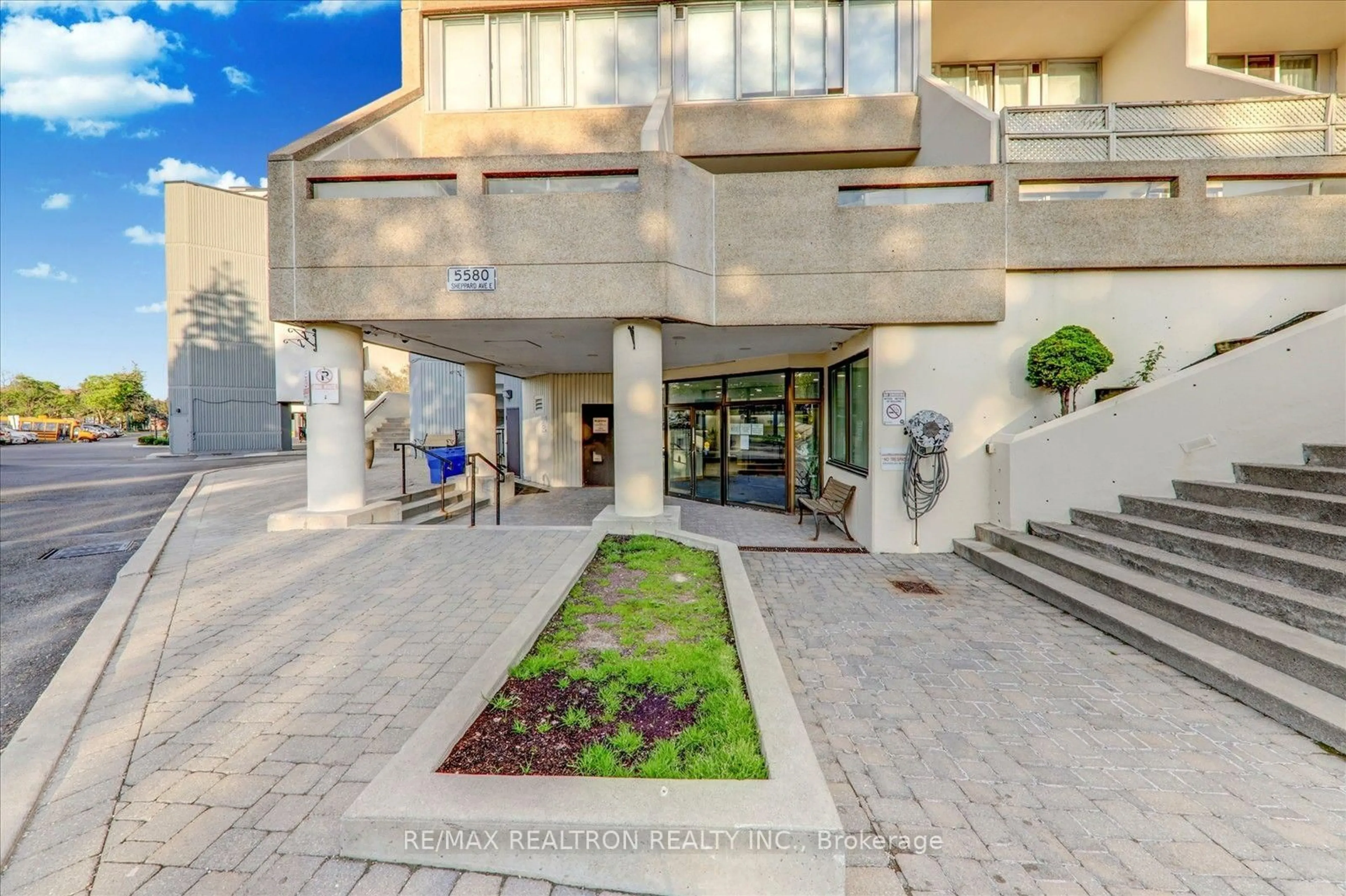 Unknown for 5580 Sheppard Ave #113, Toronto Ontario M1B 2L3