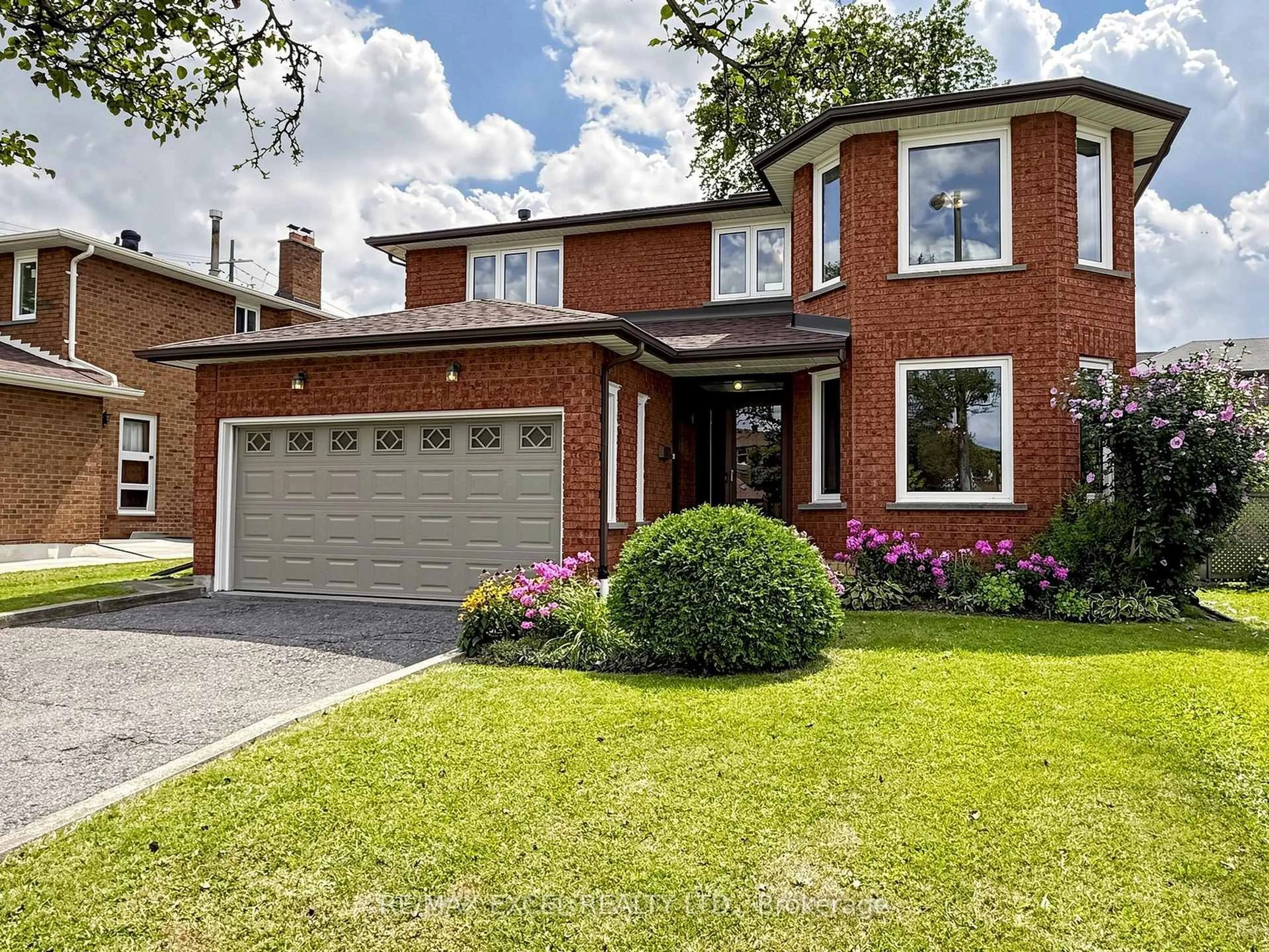 Home with brick exterior material, street for 3 Lovekin Grve, Toronto Ontario M1T 3T5