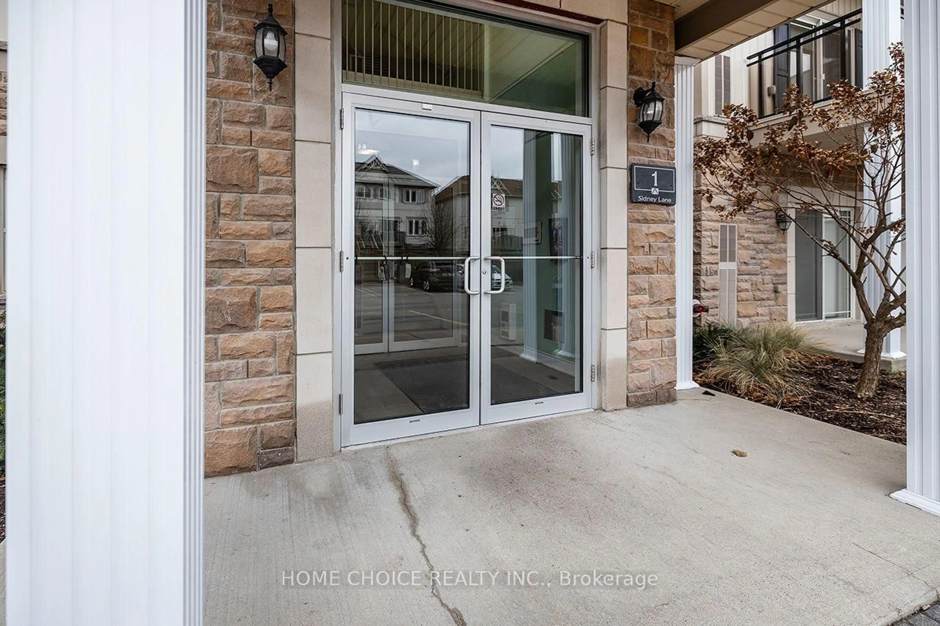 Indoor entryway for 1 Sidney Lane #105, Clarington Ontario L1C 0N5