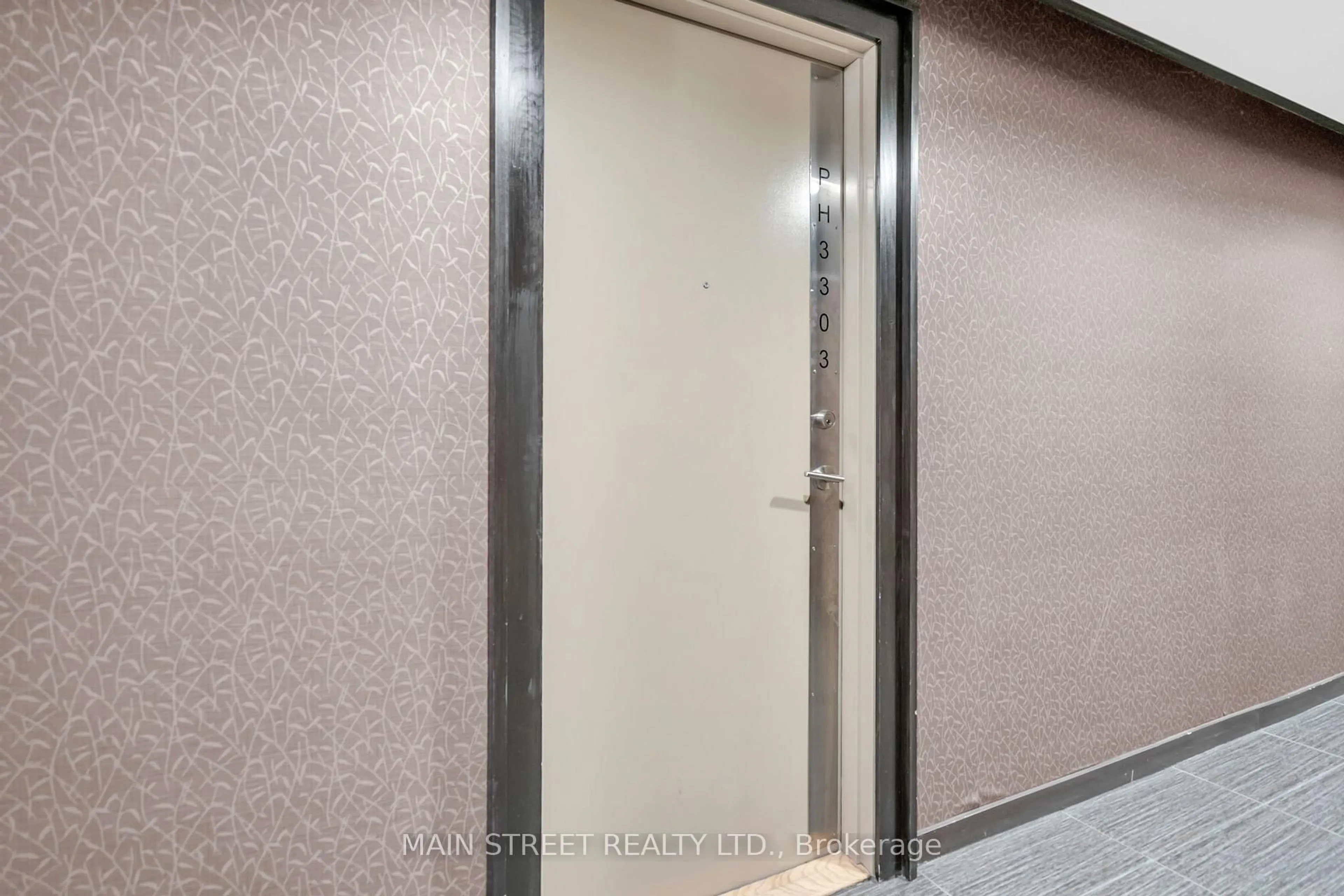 Indoor foyer for 70 Town Centre Crt #3303, Toronto Ontario M1P 0B2