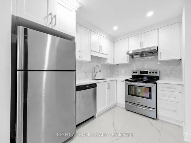 336 Sprucewood Crt, Toronto 5