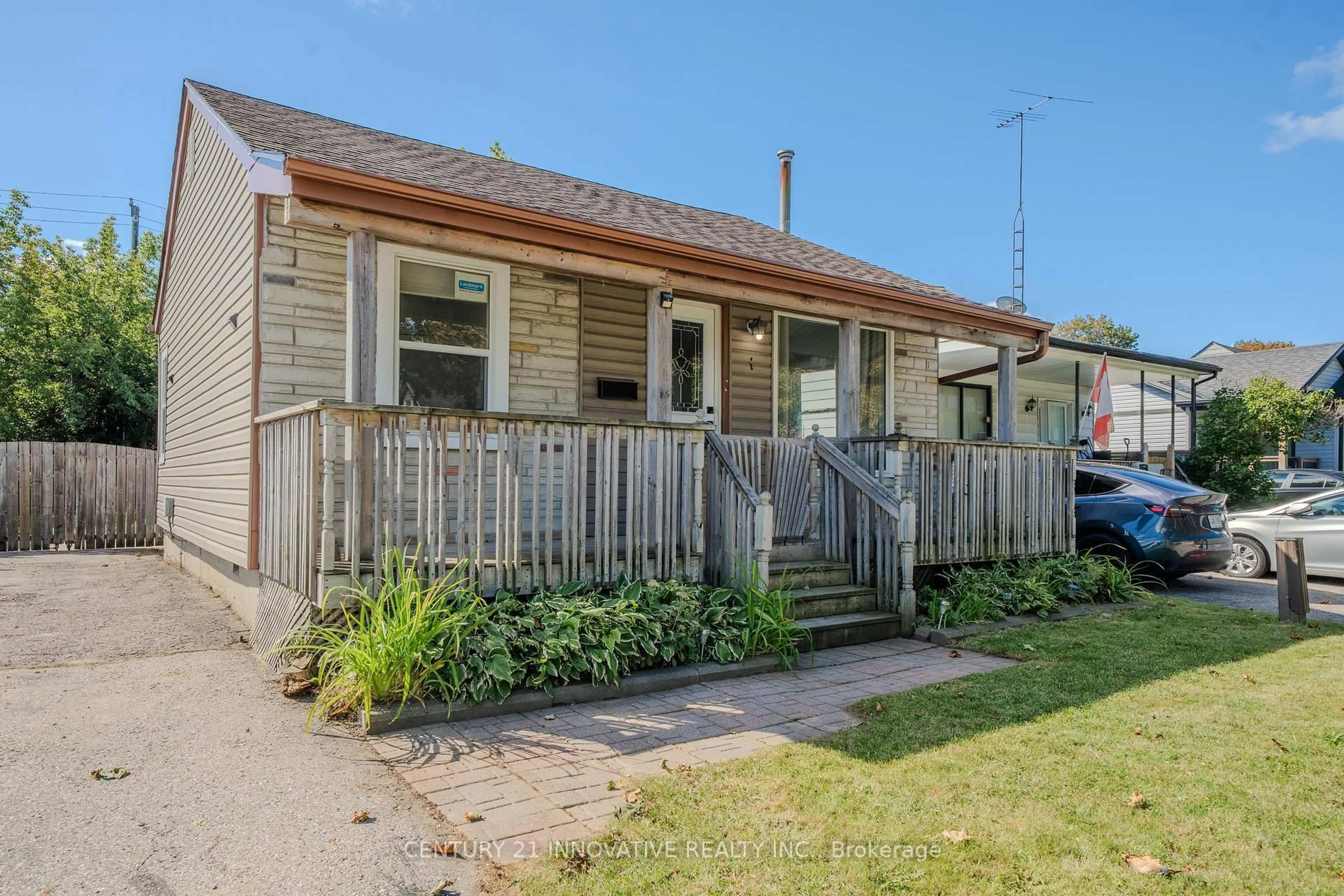Unknown for 1 Edward St, Ajax Ontario L1S 1T7