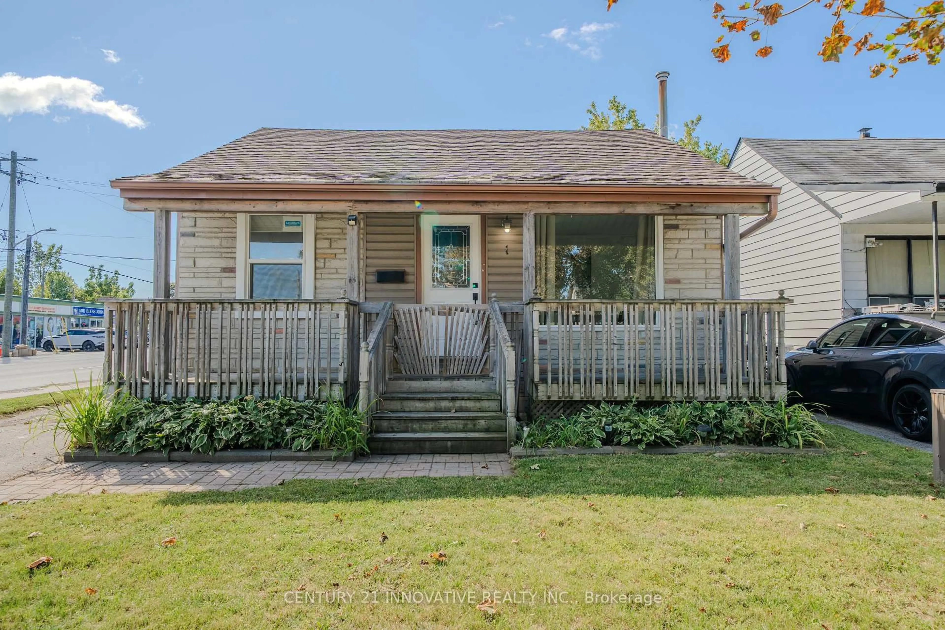 Unknown for 1 Edward St, Ajax Ontario L1S 1T7