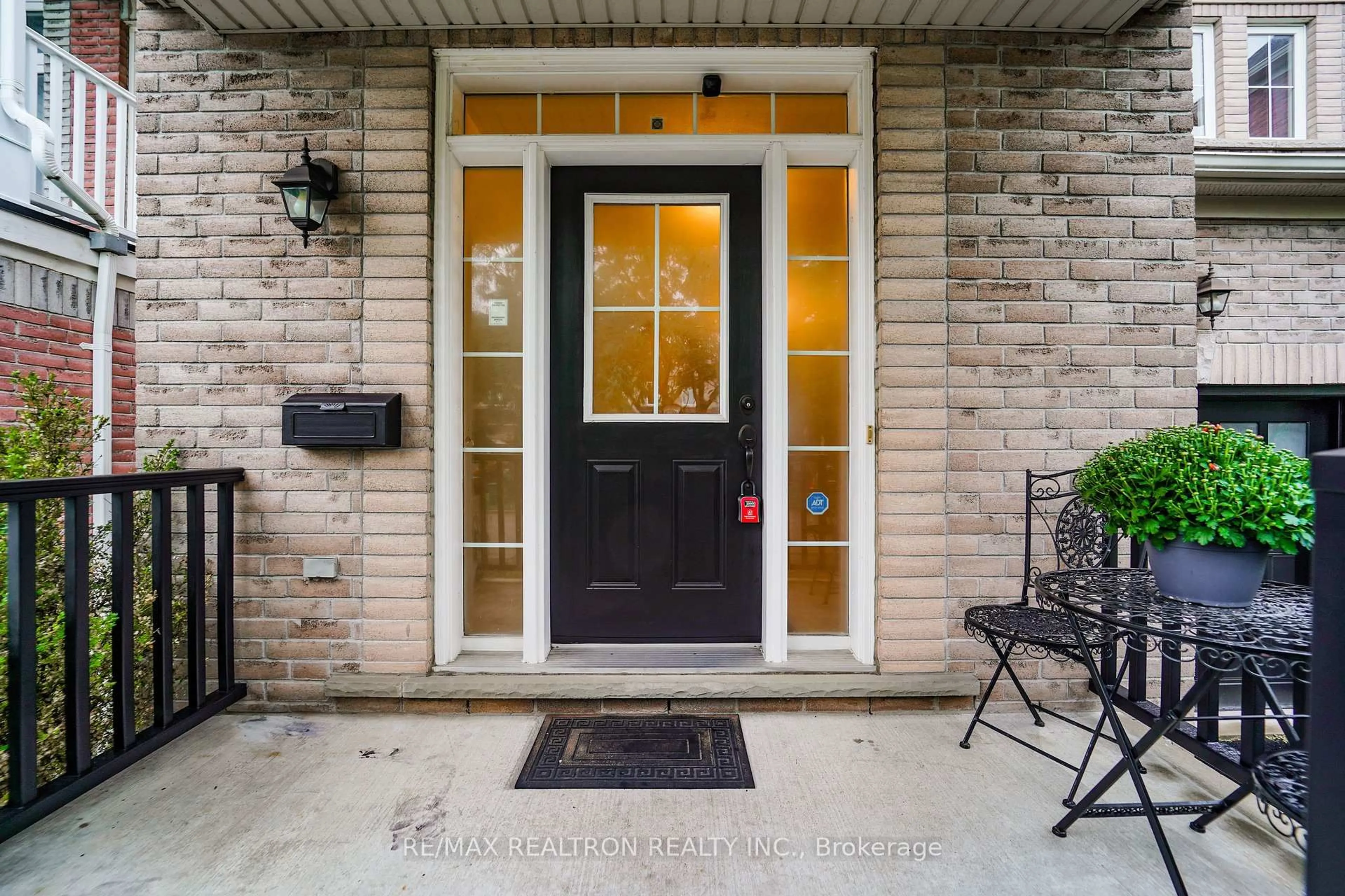 Indoor entryway for 18 Byram Downs St, Ajax Ontario L1Z 1R5