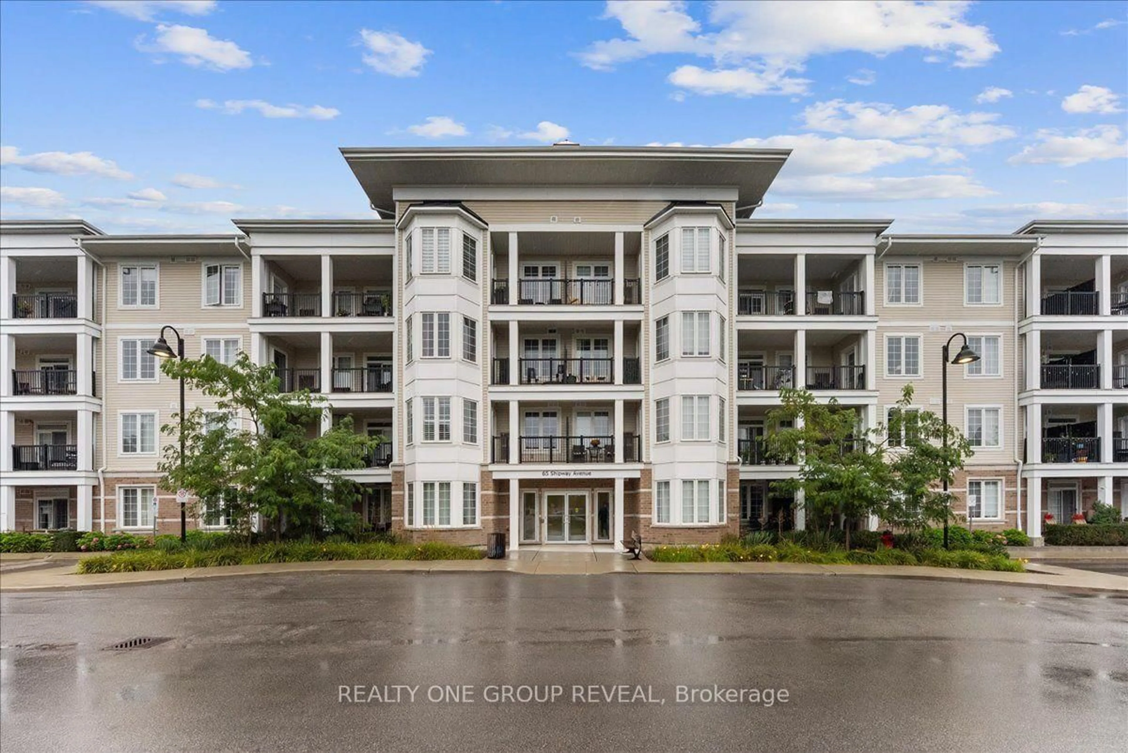 Unknown for 65 Shipway Ave #111, Clarington Ontario L1B 0W2