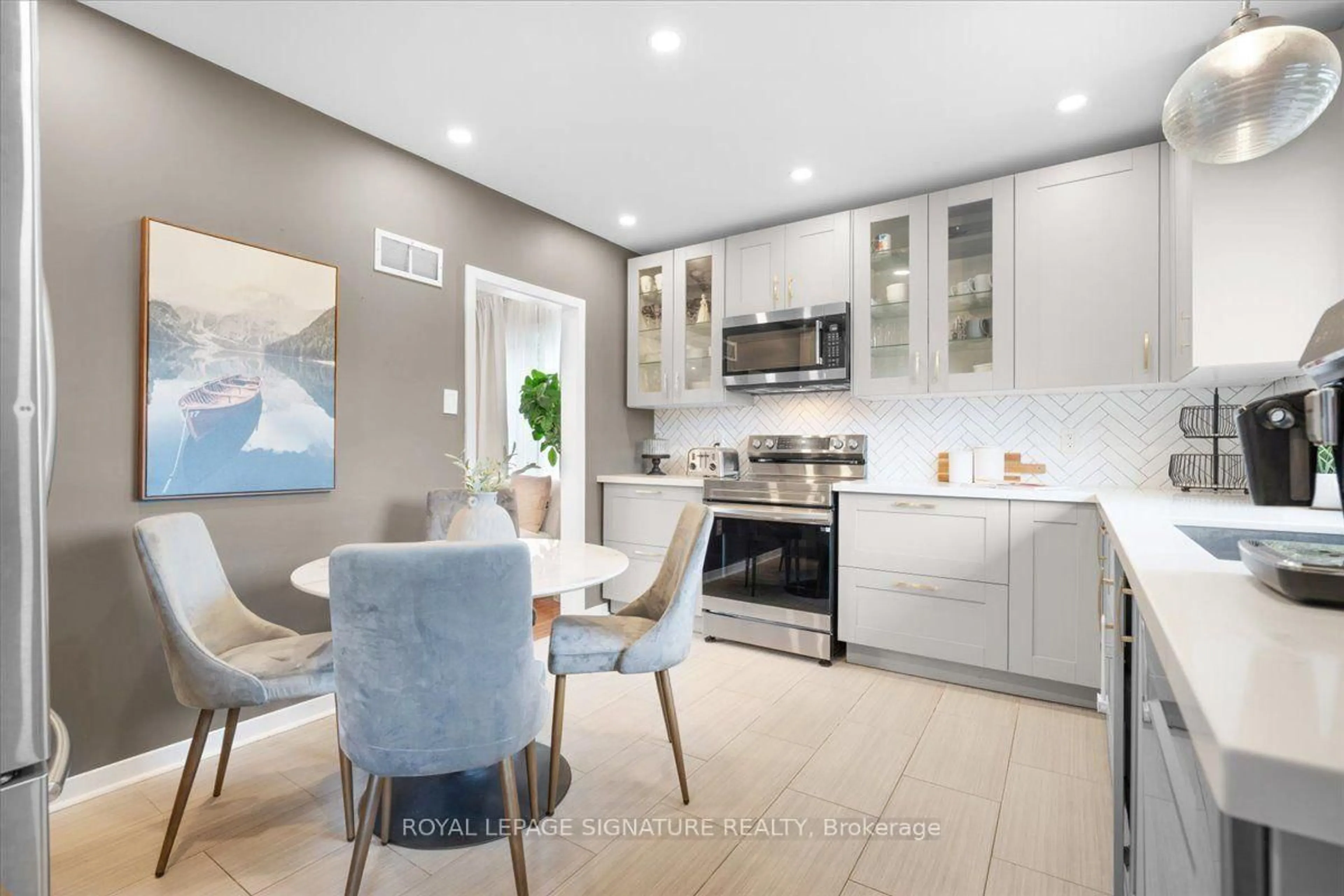 Contemporary kitchen, ceramic/tile floor for 1 Westcroft Dr, Toronto Ontario M1E 3A2