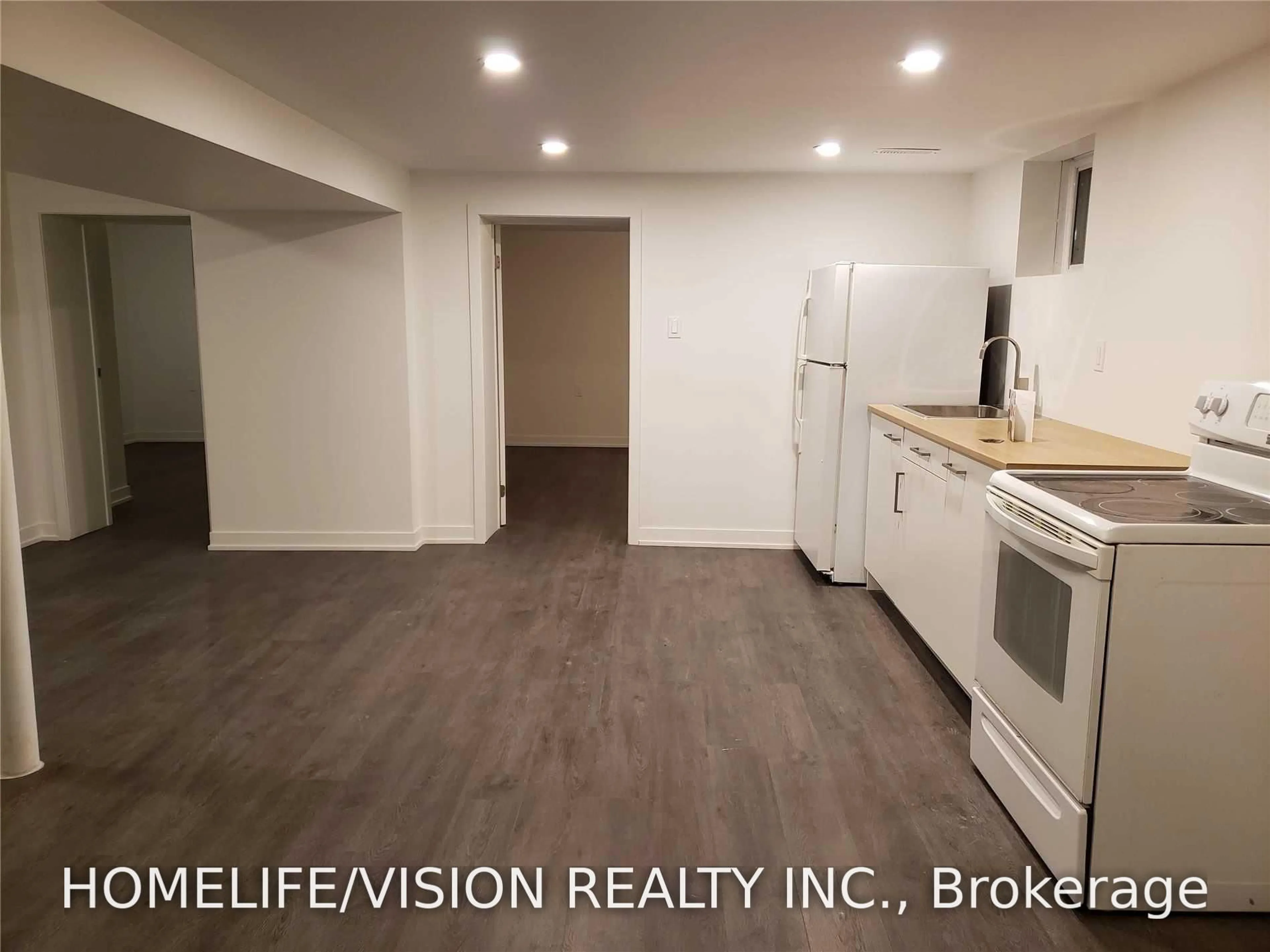 Unknown for 61 Lewiston Rd #Bsmt, Toronto Ontario M1P 1X8