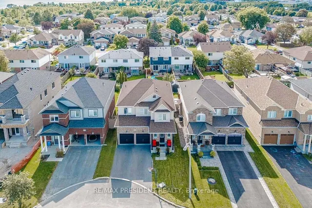 1436 Mayport Dr, Oshawa 3