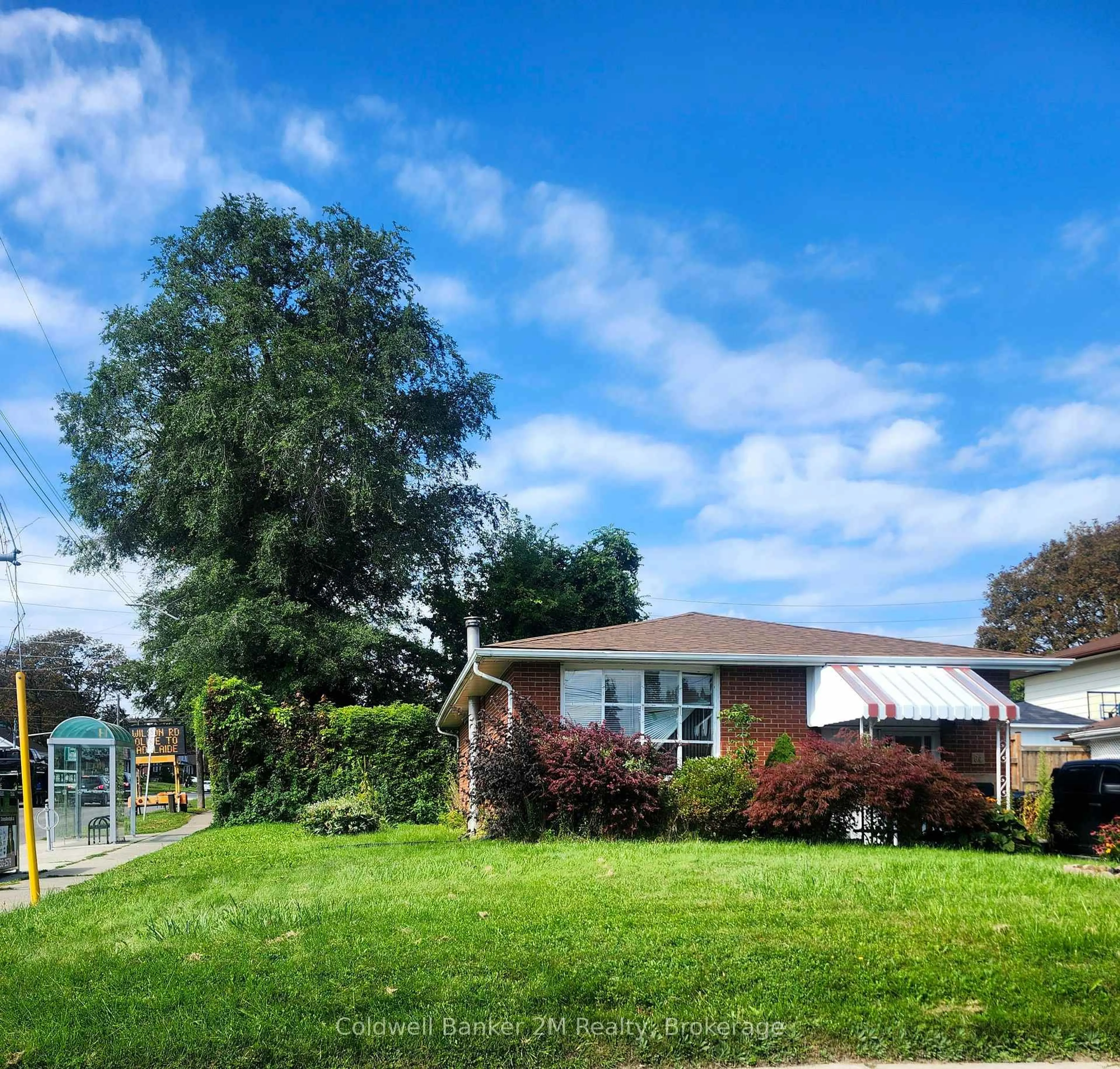 Unknown for 64 Claymore Cres, Oshawa Ontario L1G 6G2