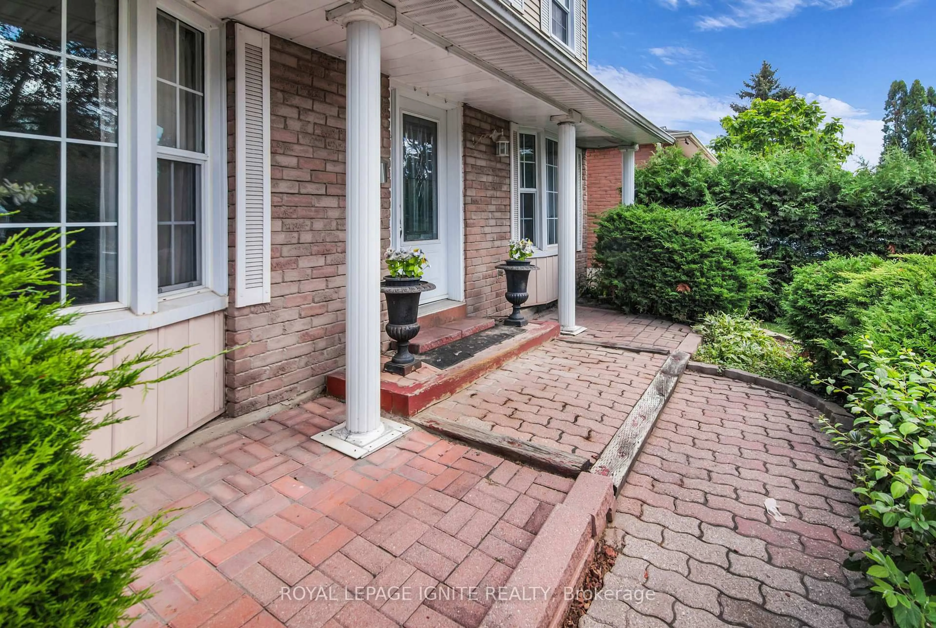 Patio, street for 55 Fawcett Tr, Toronto Ontario M1B 3B6