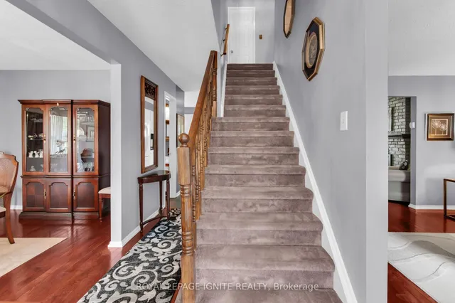 55 Fawcett Tr, Toronto 5