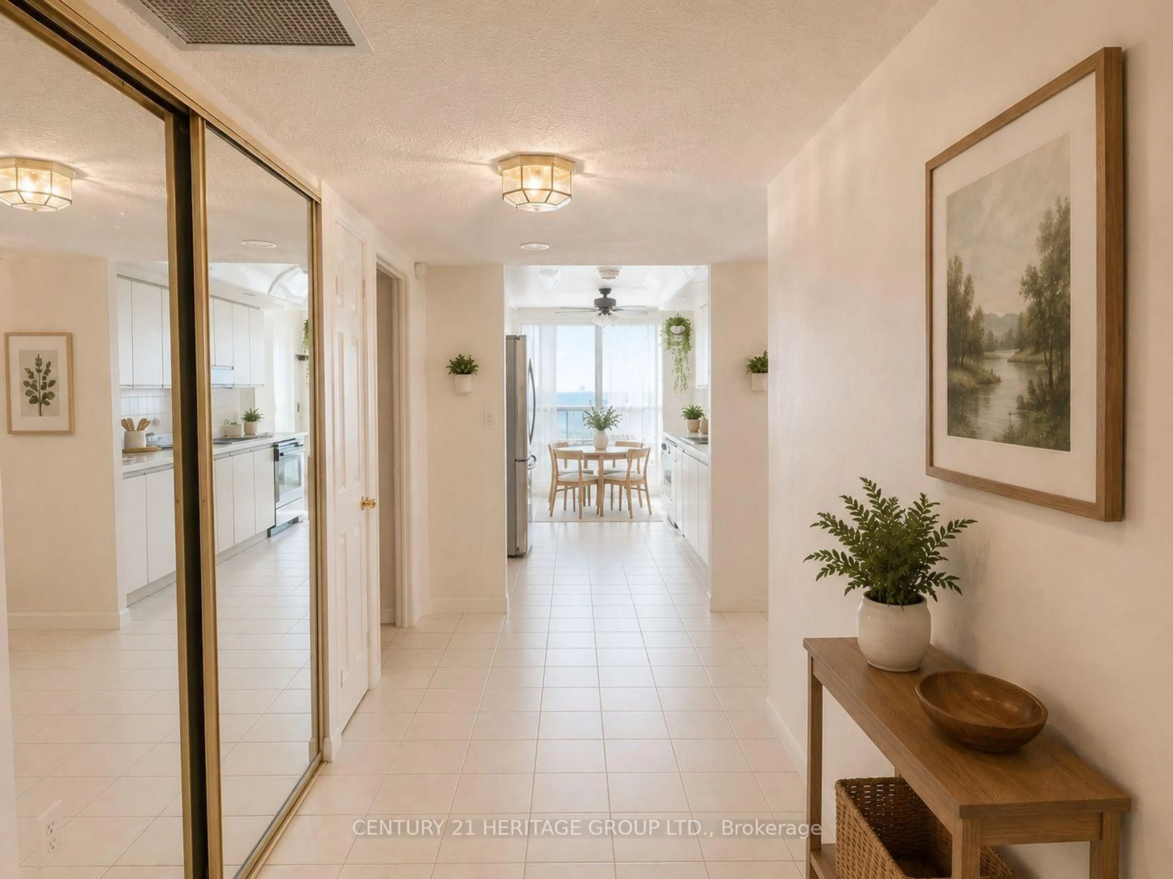 Indoor foyer for 4727 Sheppard Ave #1209, Toronto Ontario M1S 5B3