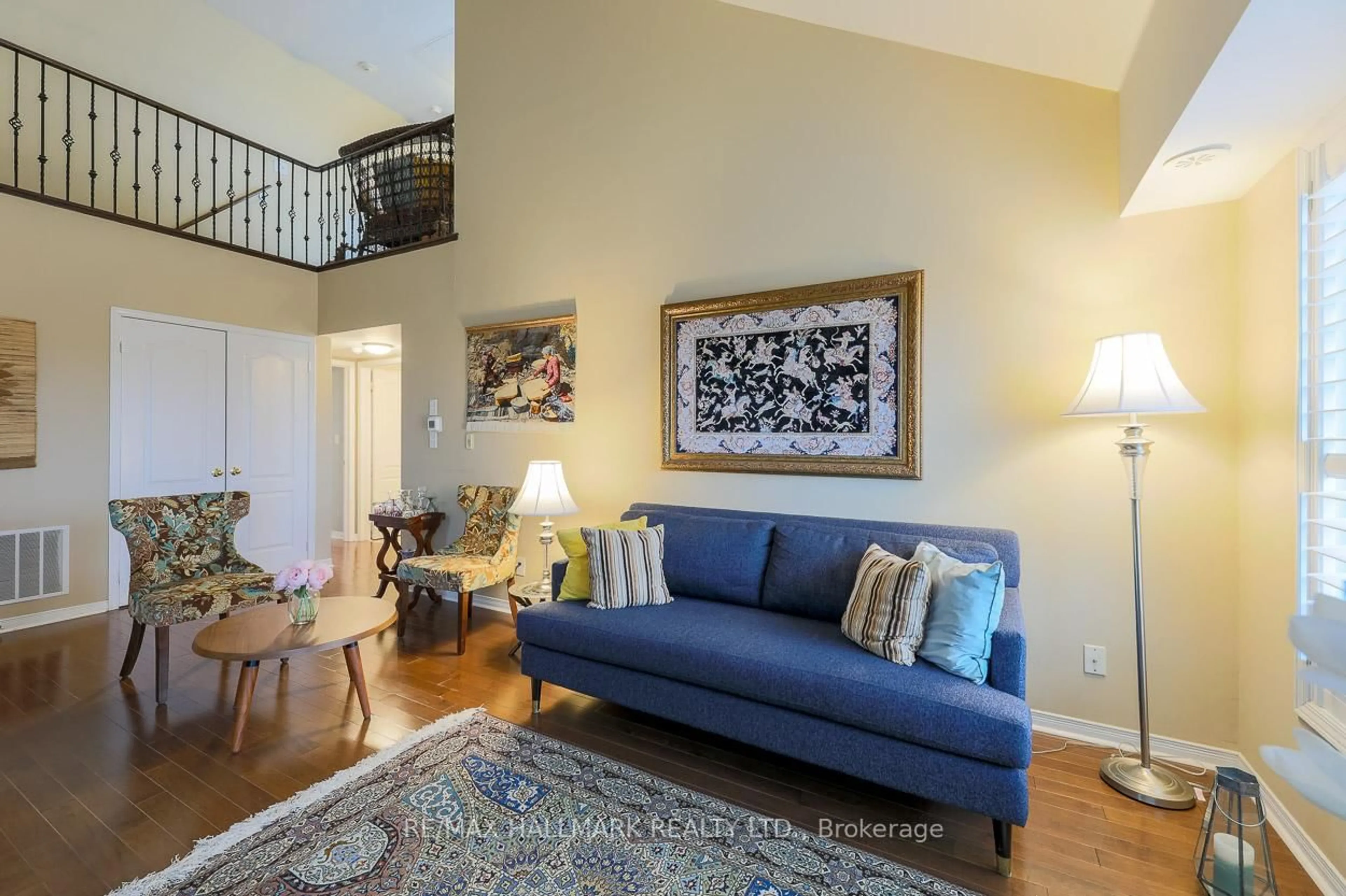 Living room with furniture, unknown for 649D Warden Ave #24, Toronto Ontario M1L 0E7