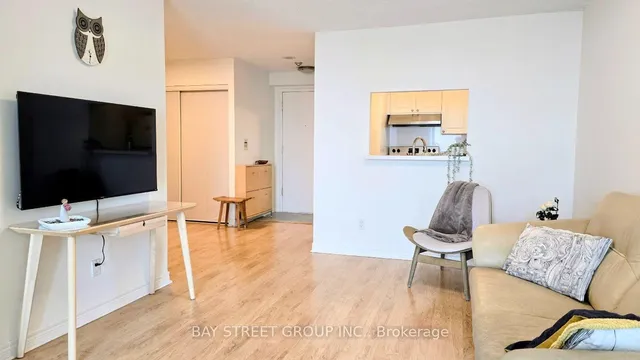 68 Corporate Dr #3131, Toronto 5