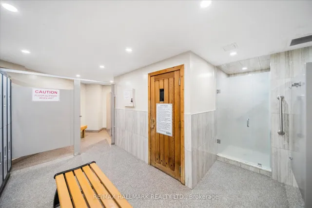 20 Dean Park Rd #902, Toronto 4