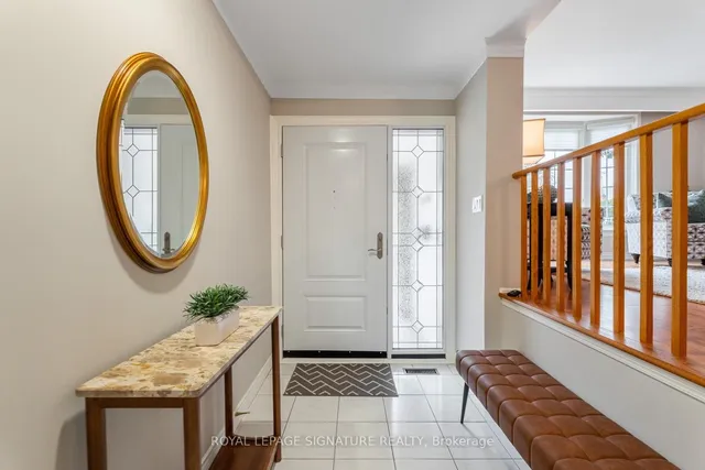 47 Pepper Tree Dr, Toronto 5